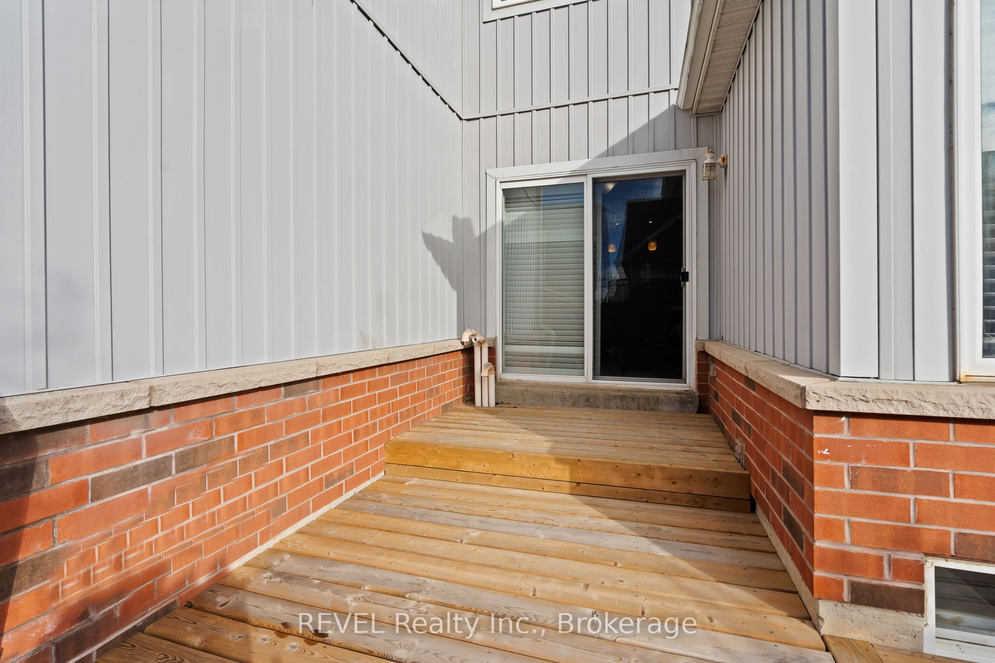 25 Colonel Lyall Street Property Photo 27