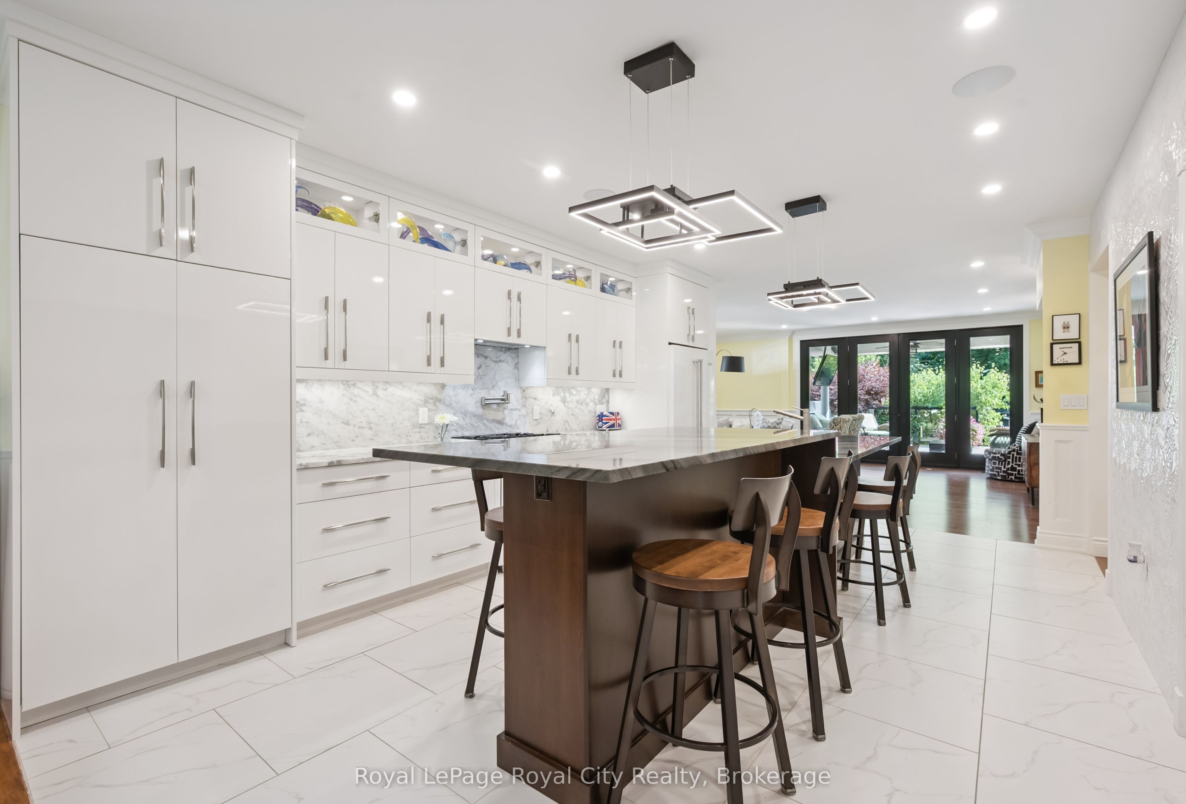 33 Edgehill Drive Property Photo 4