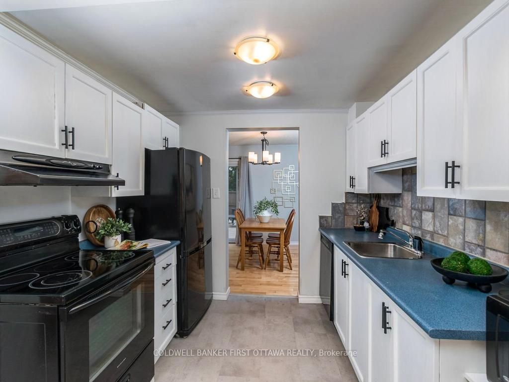 75 Sundback Lane Property Photo 13