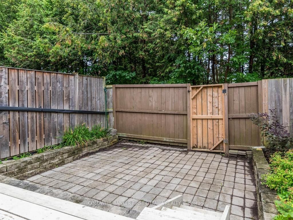 75 Sundback Lane Property Photo 33