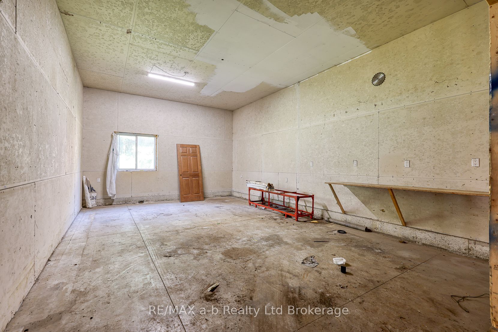 287 24 Highway W Road Property Photo 13