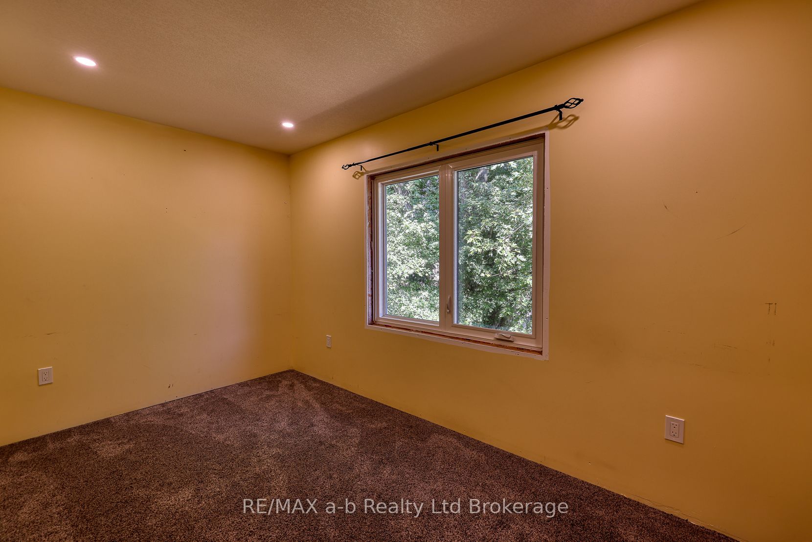 287 24 Highway W Road Property Photo 29
