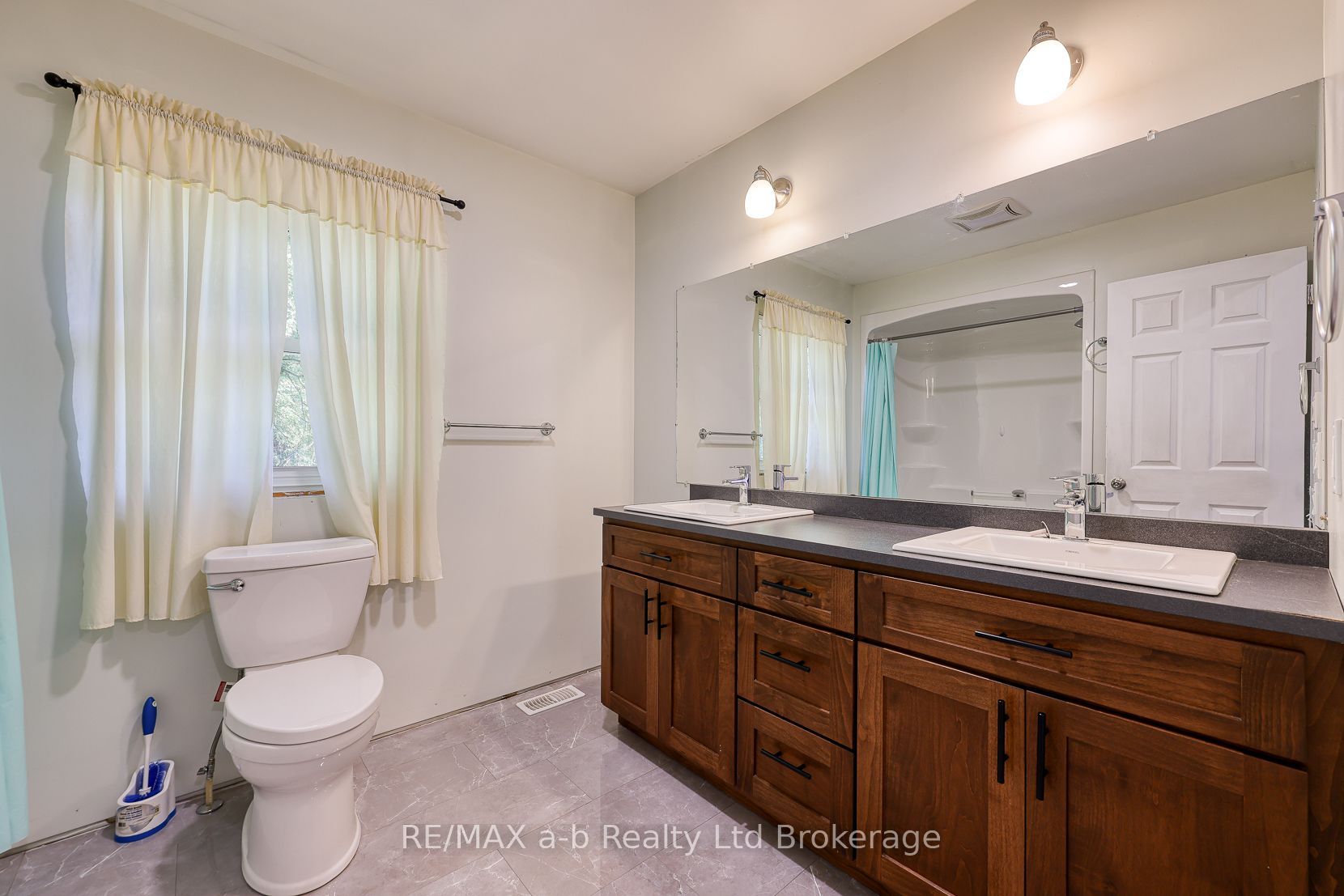 287 24 Highway W Road Property Photo 33