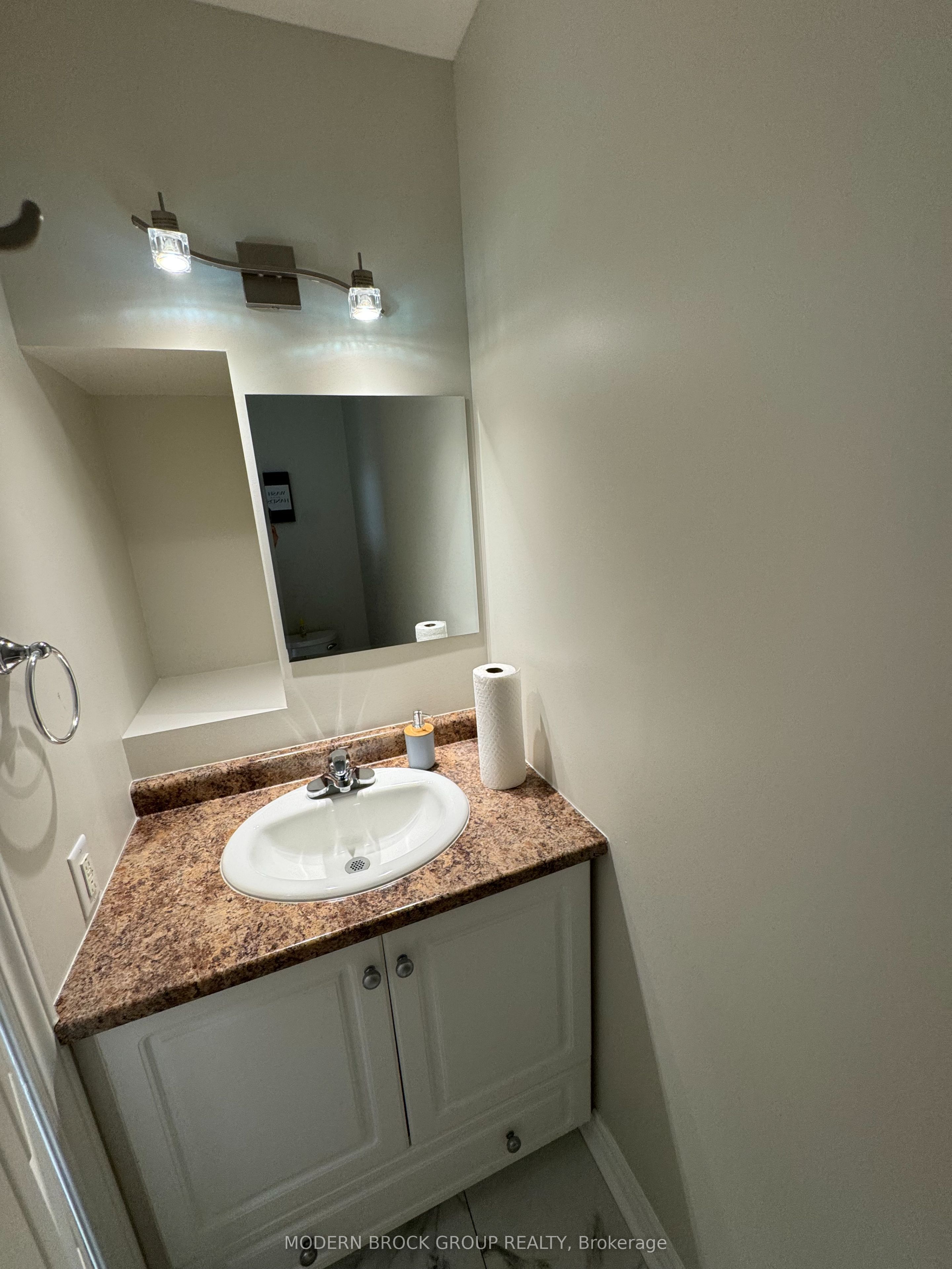135 Ormond Street 104 Property Photo 16