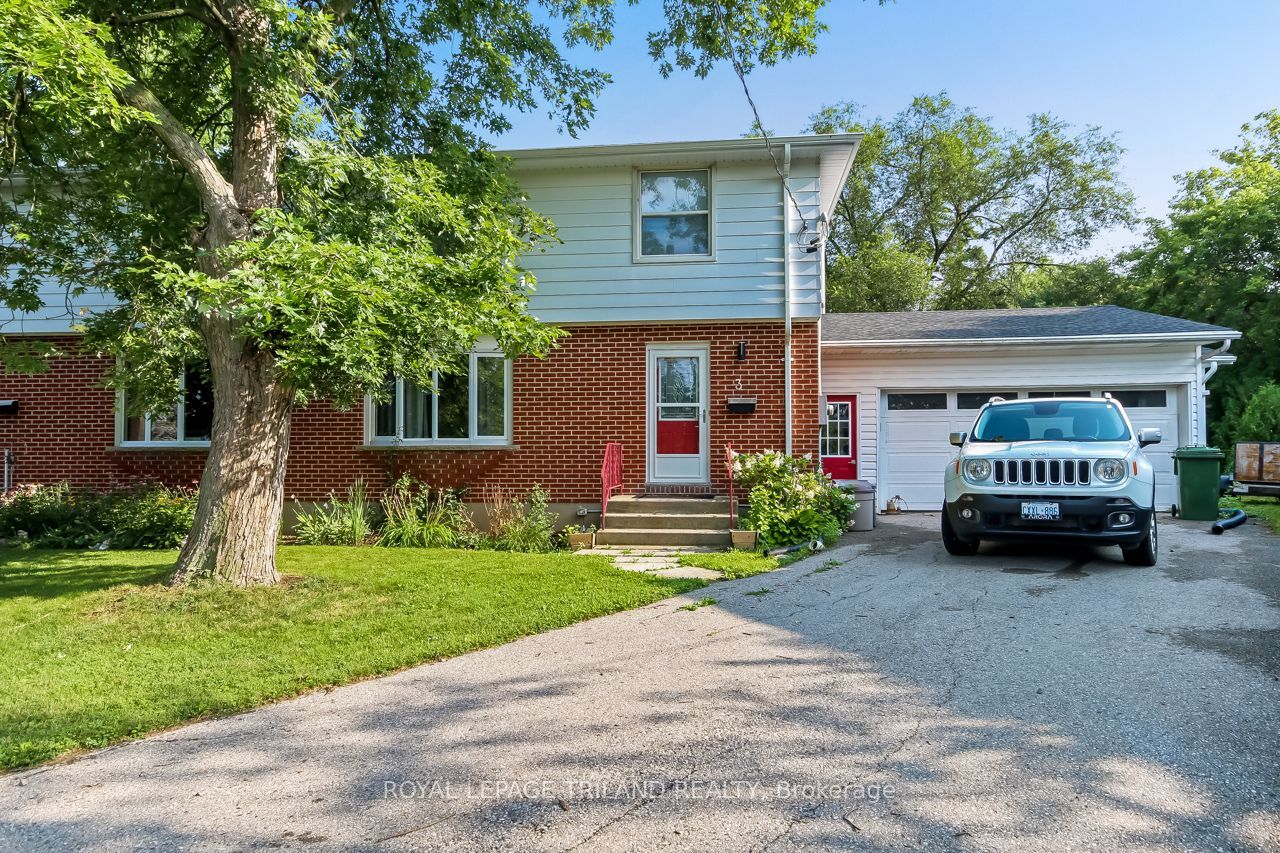 3 Gregory Place Property Photo 2