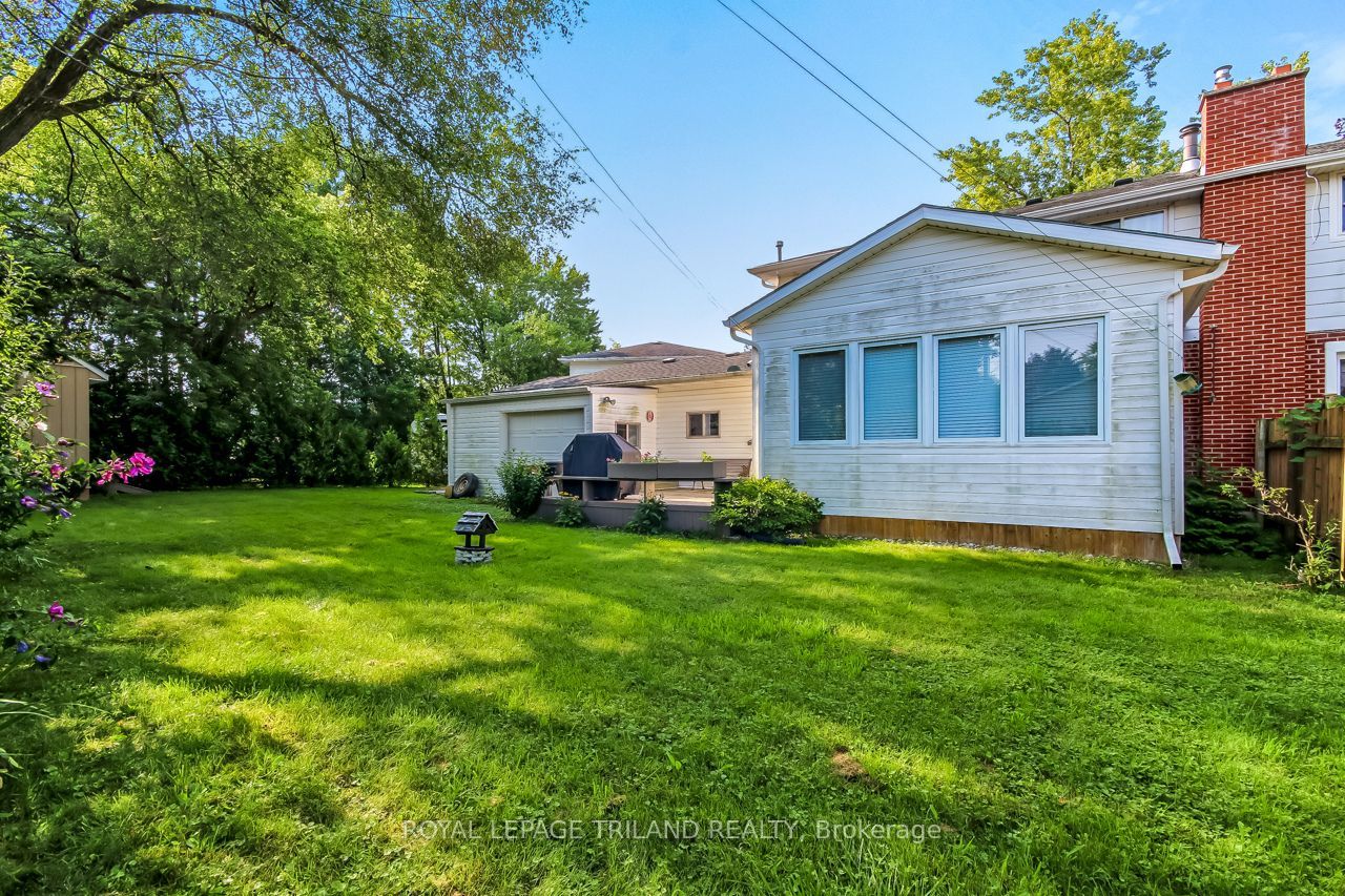 3 Gregory Place Property Photo 32