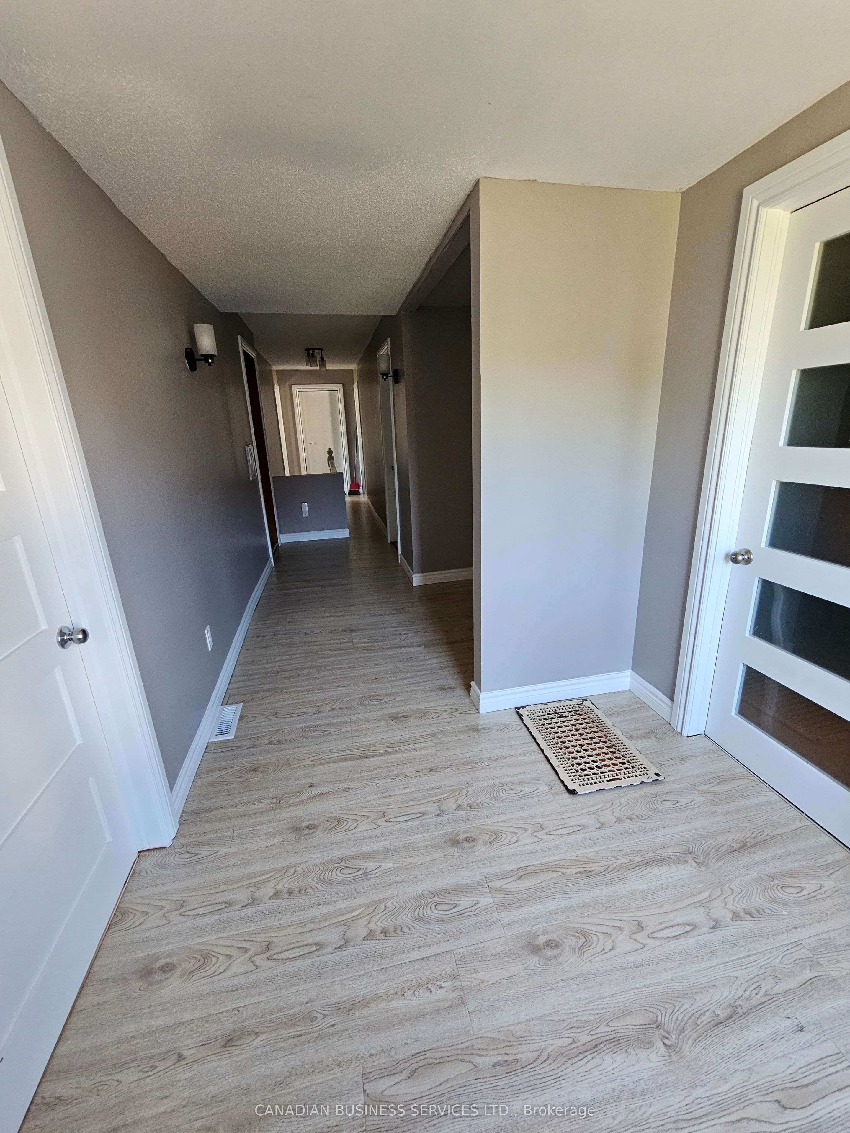 2285 Laval Road S Property Photo 19