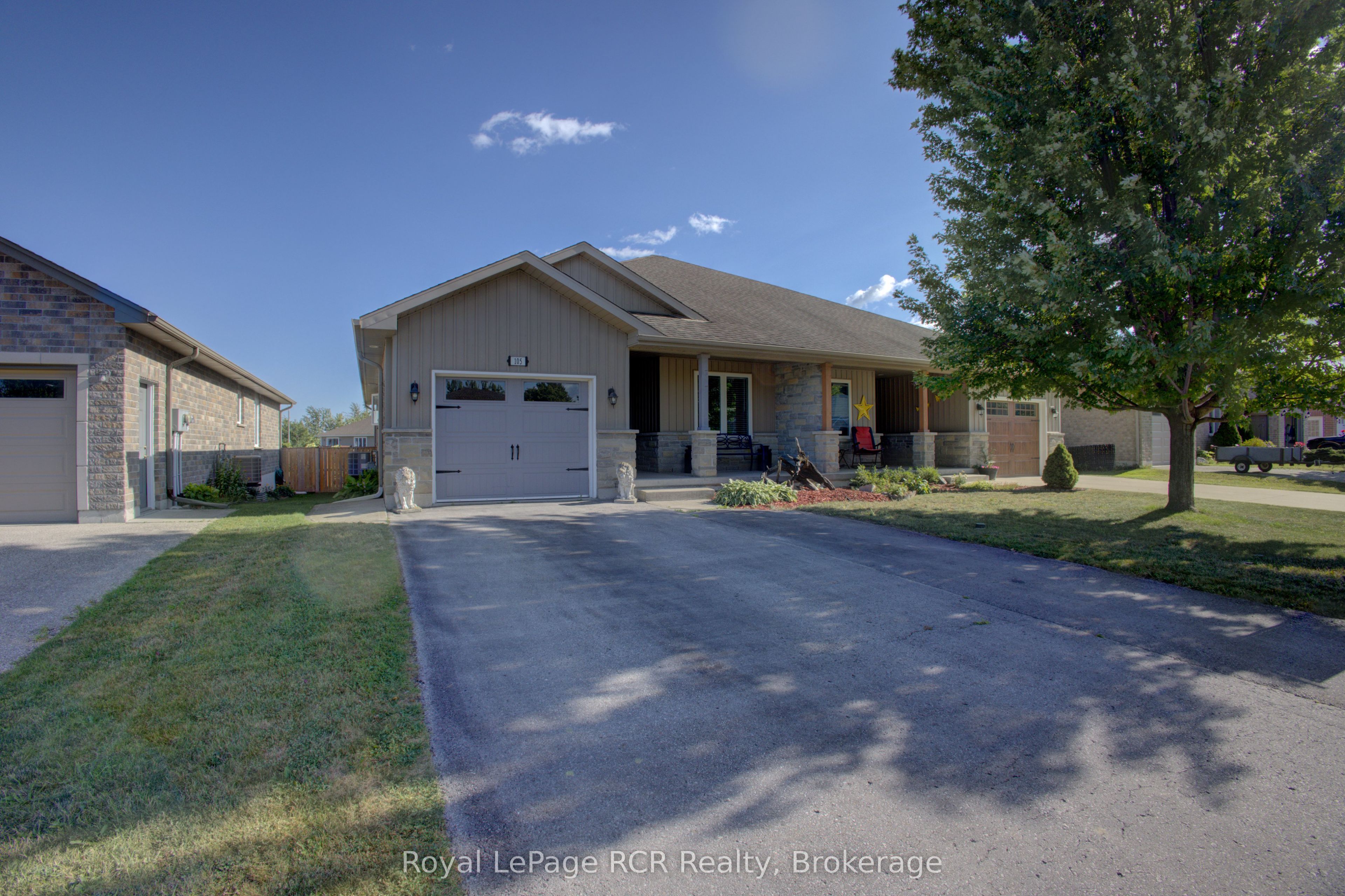 105 Milton Seiler Crescent Property Photo 2
