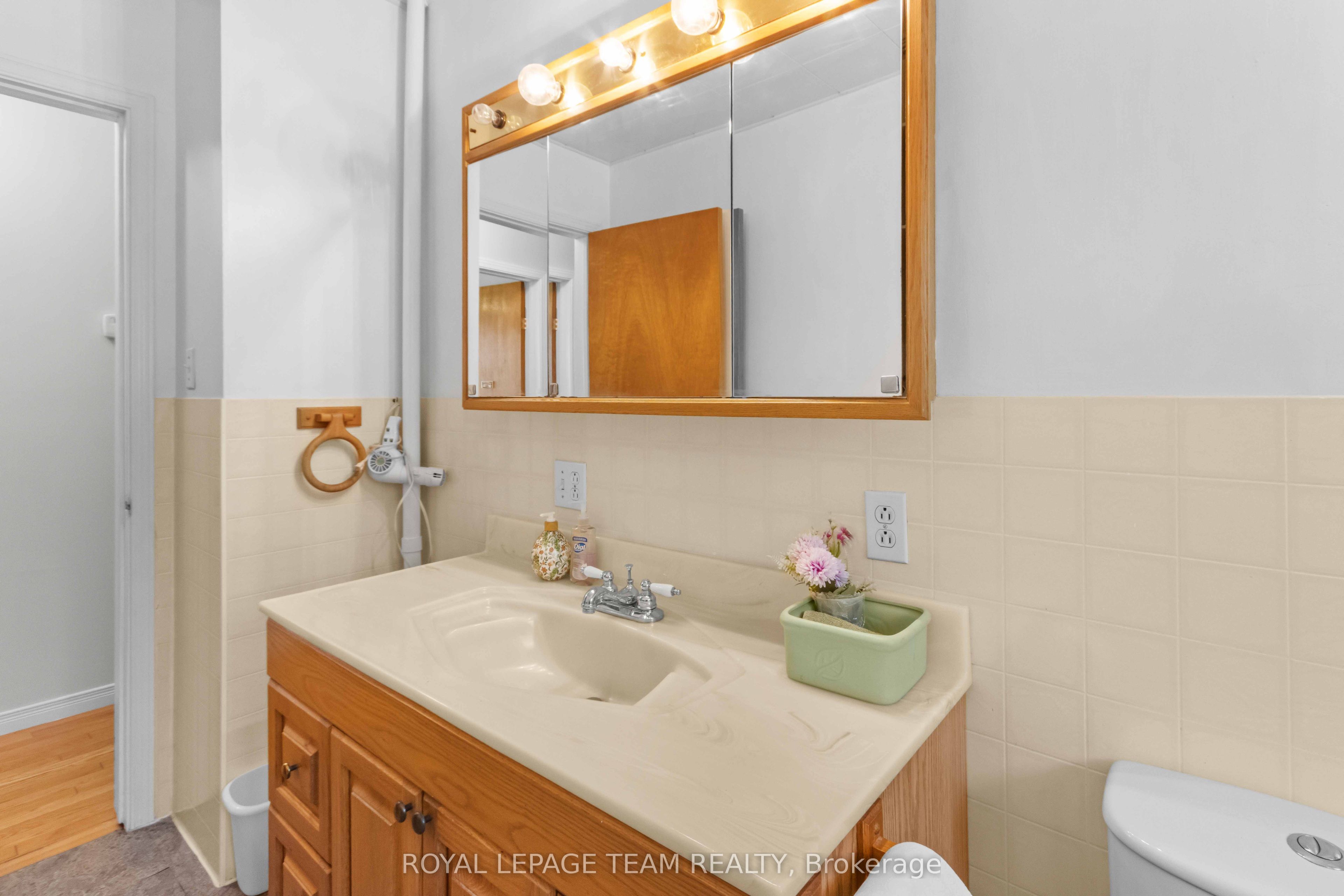 286 Siberia Road Property Photo 27