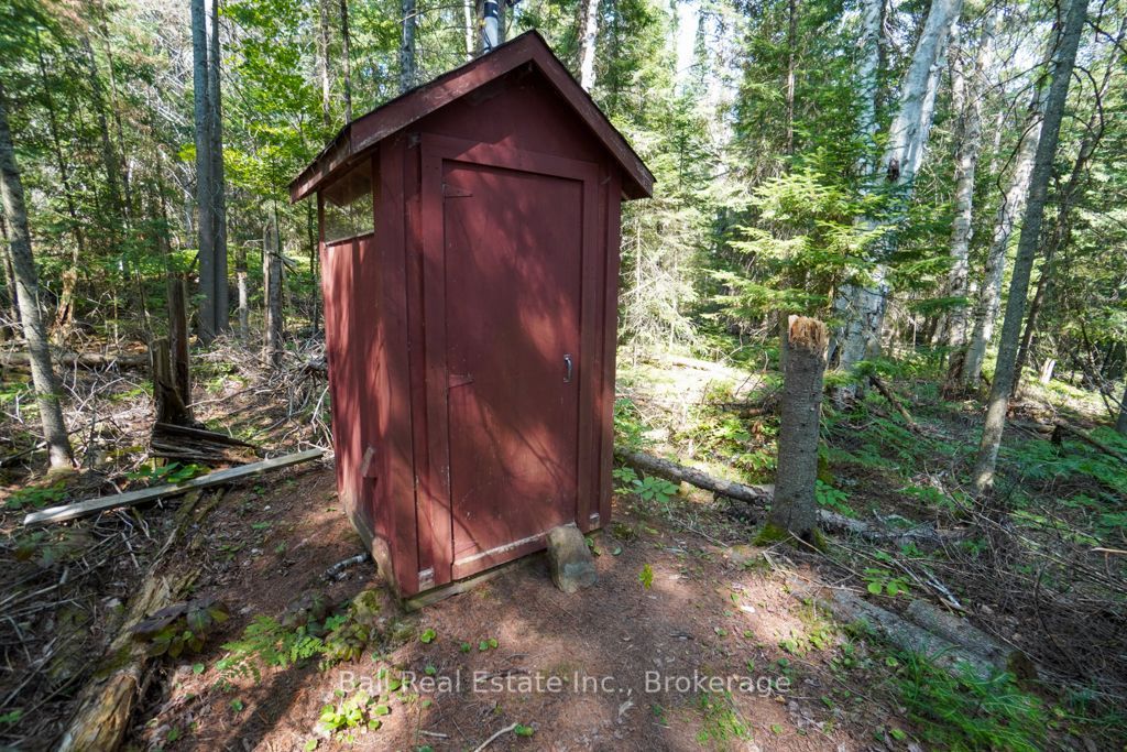 382 Old Detlor Road Property Photo 44