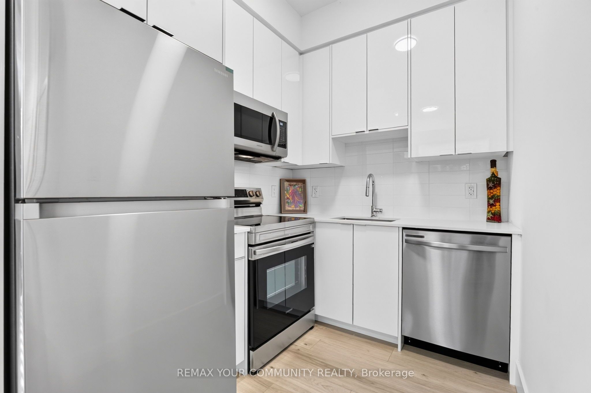 7277 Wilson Crescent 106 Property Photo 13