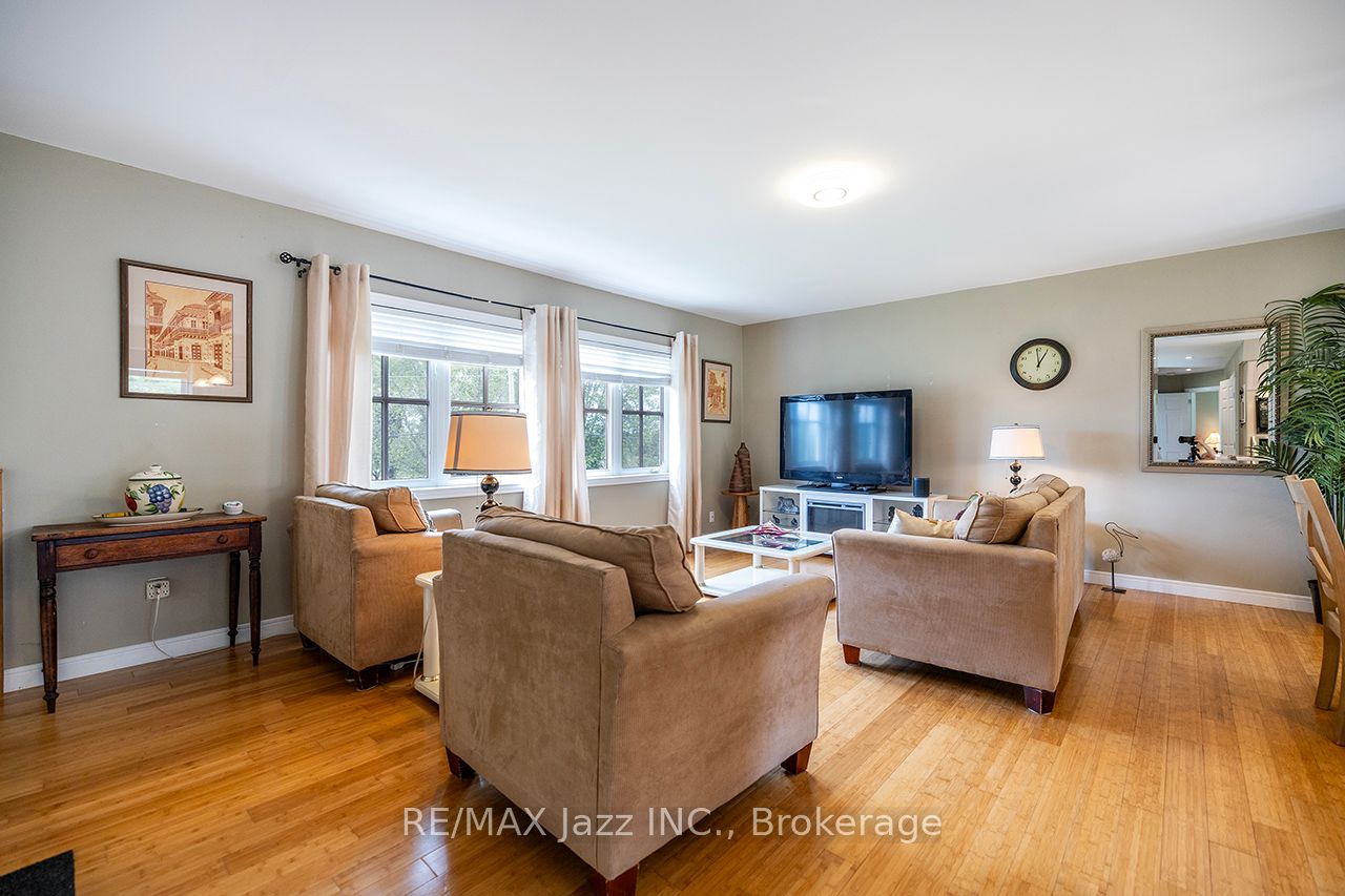 23 Bayview Drive Property Photo 9
