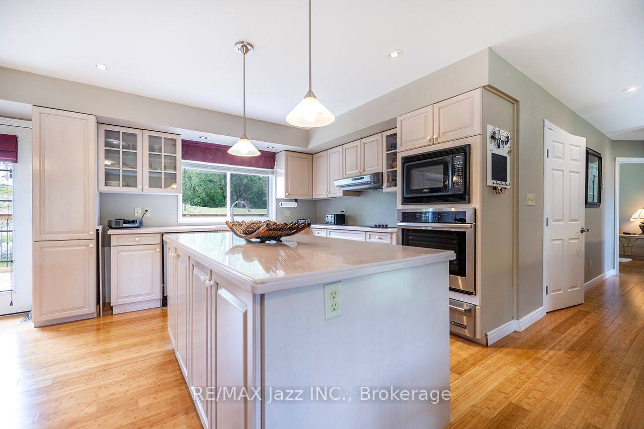 23 Bayview Drive Property Photo 13