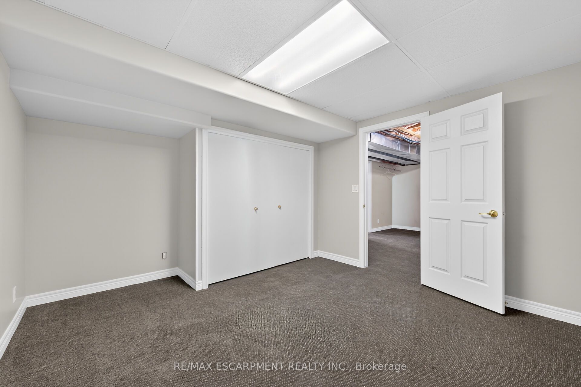 1140 River Road Property Photo 37