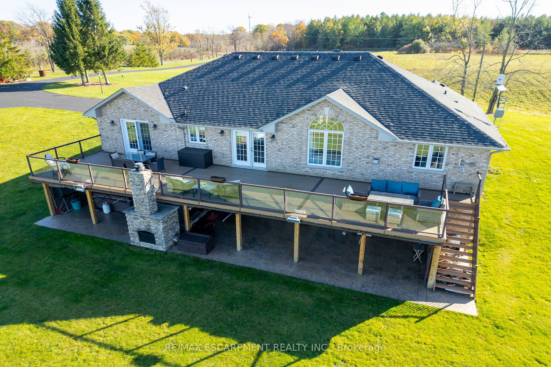 1140 River Road Property Photo 47