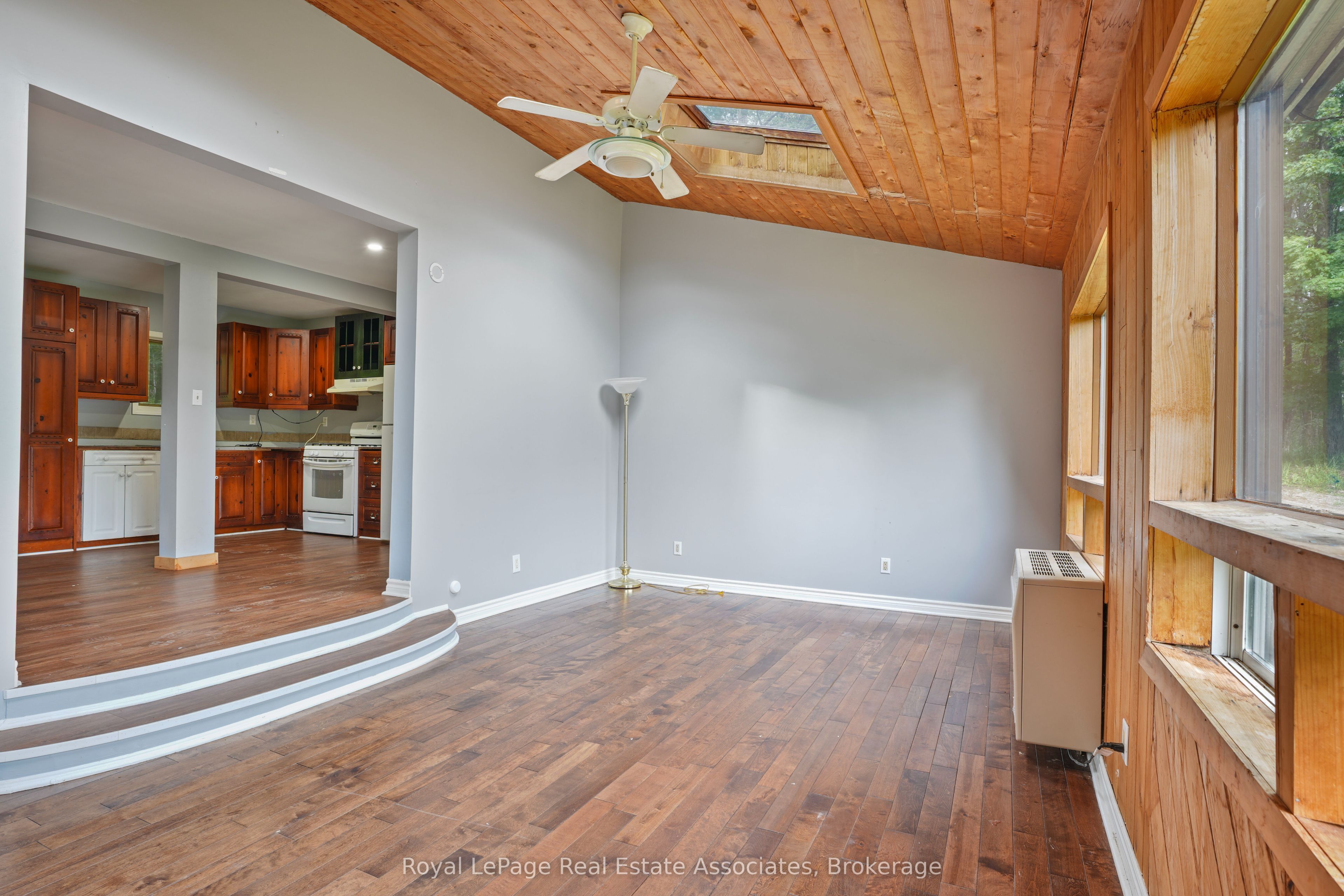 5301 620 Highway Property Photo 2