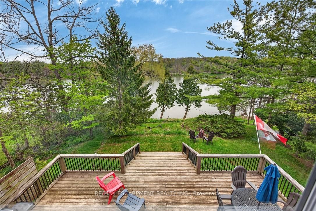 1300 River Road Property Photo 26