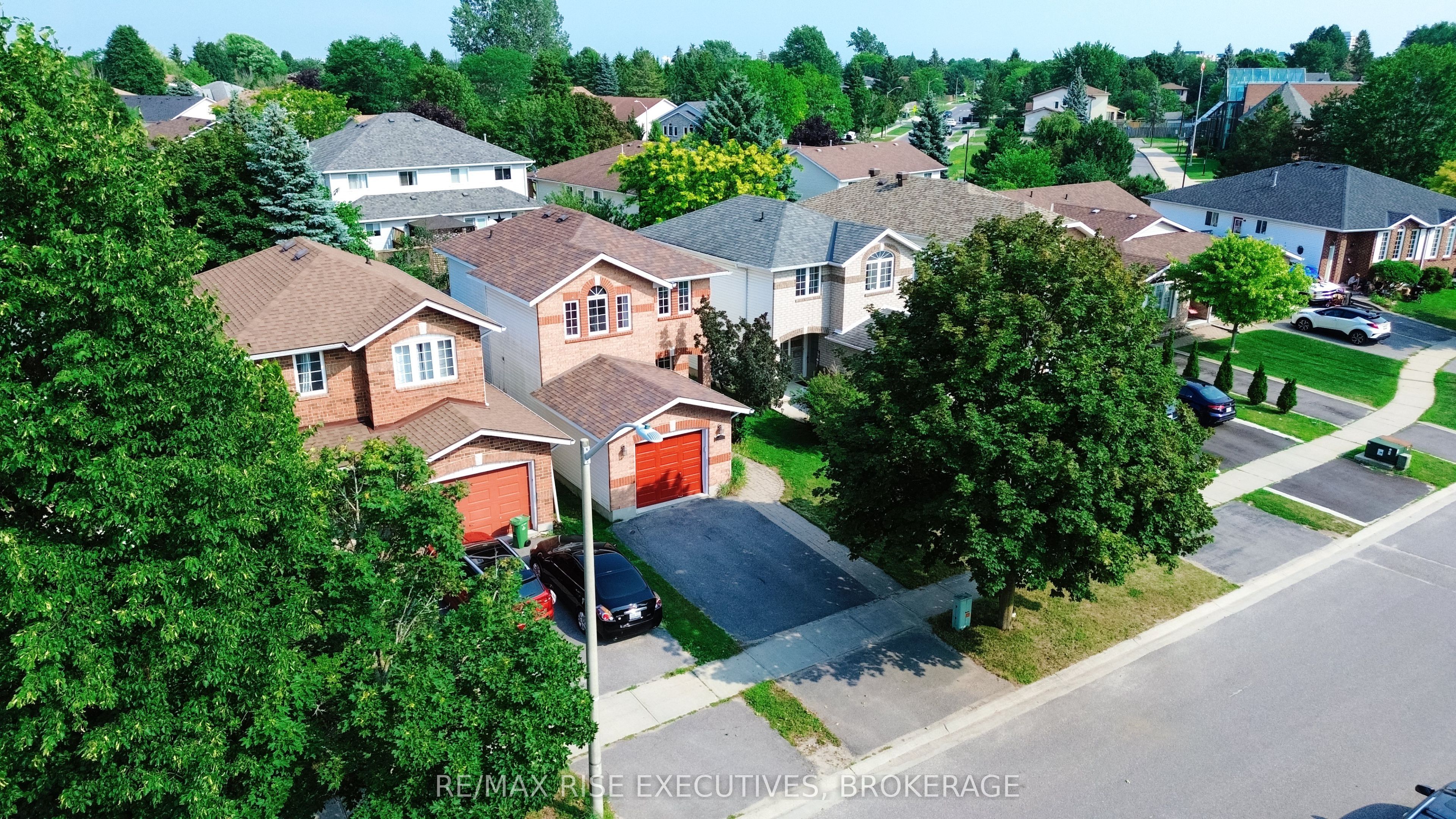 1344 Thornwood Crescent Property Photo 34