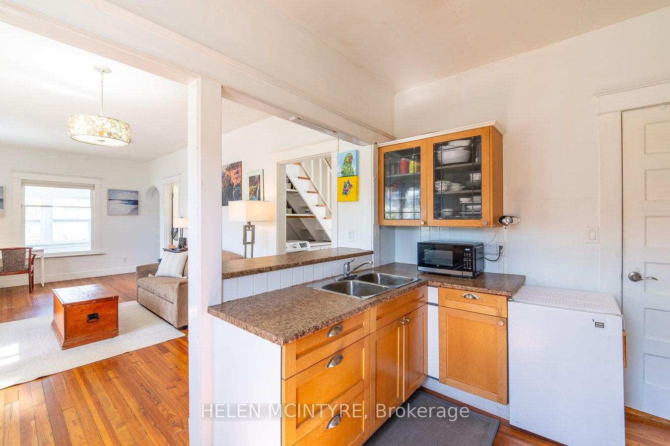 5012 Morrison Street Property Photo 4