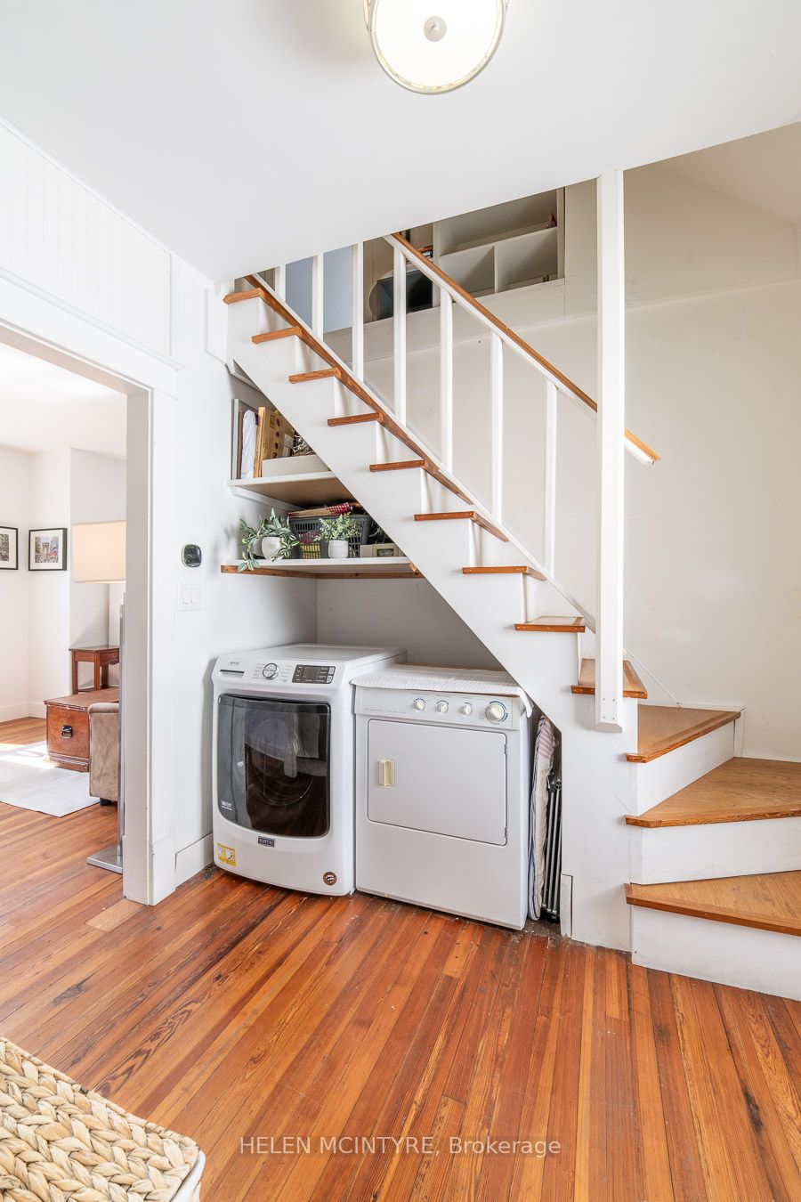 5012 Morrison Street Property Photo 16