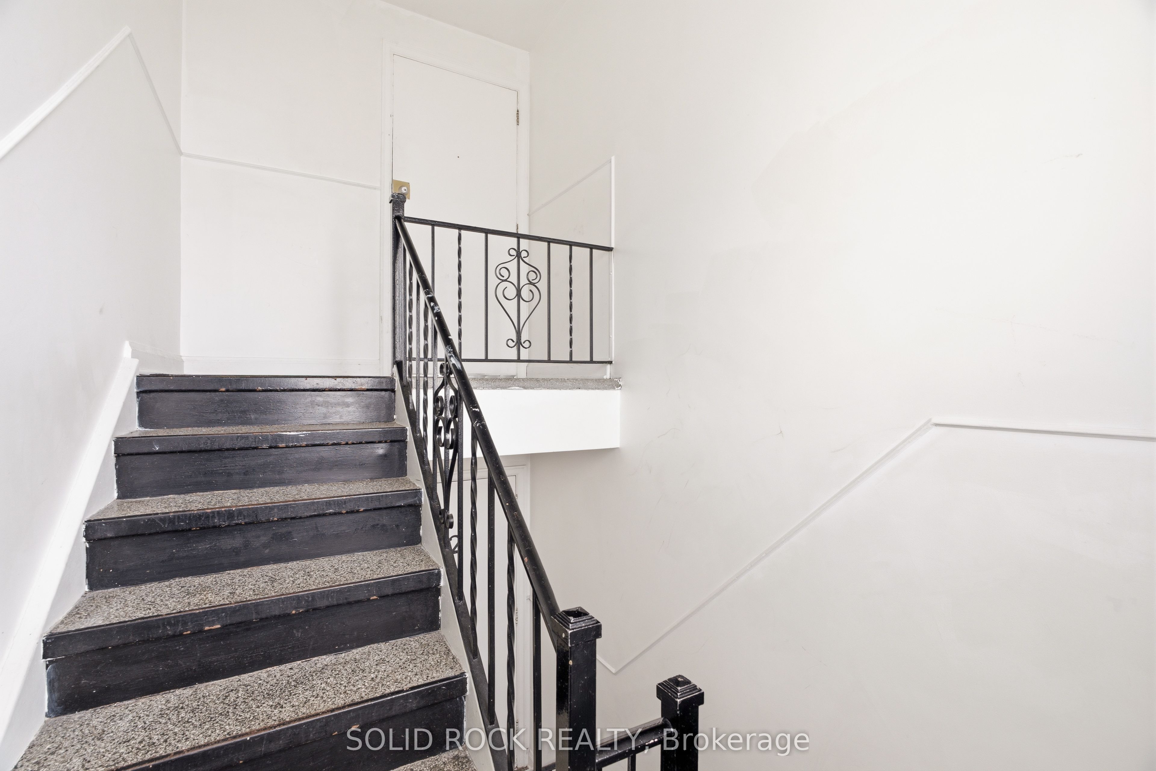 289 Mcarthur Avenue Property Photo 9