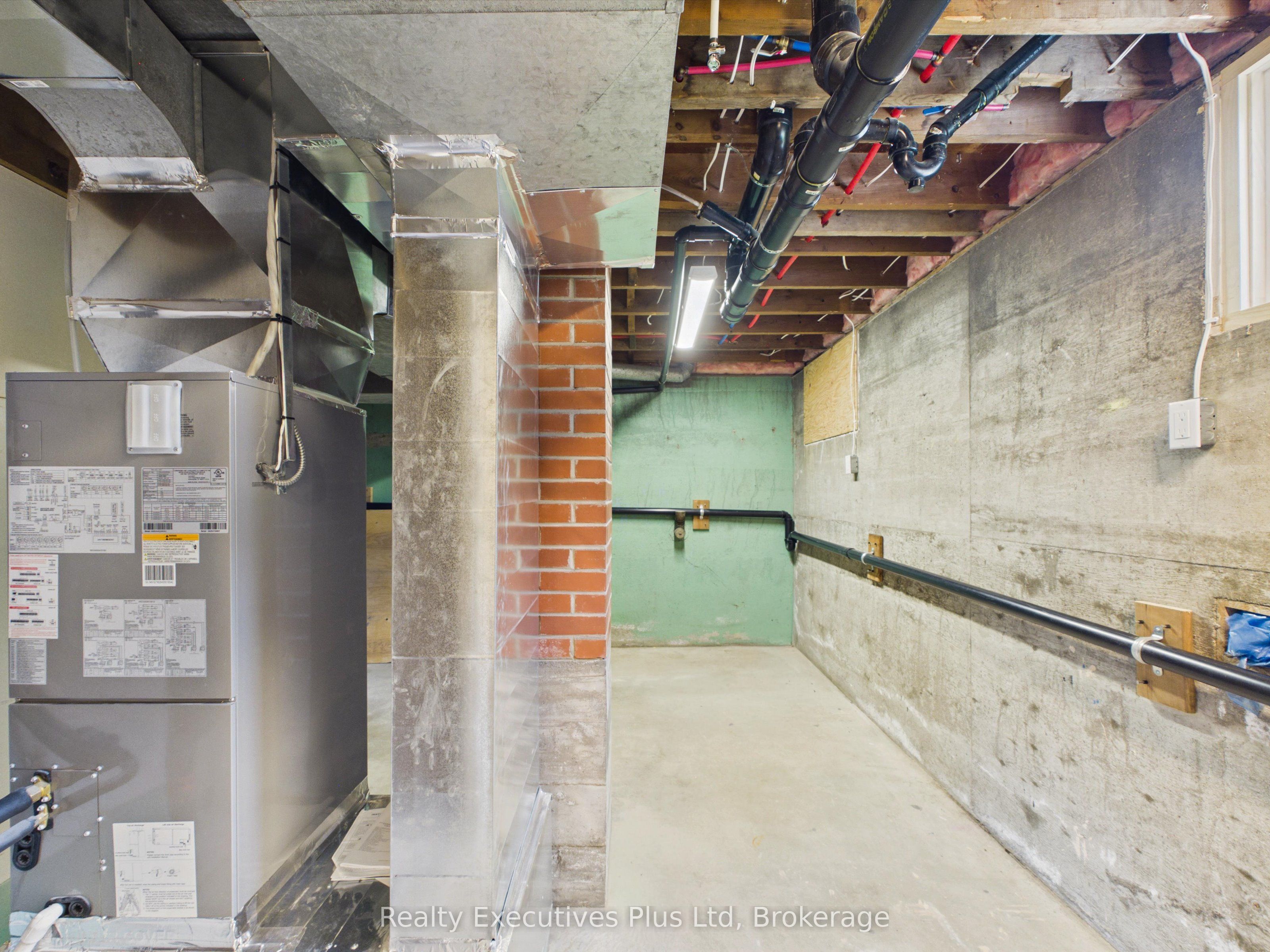 29 Queen Street Property Photo 41