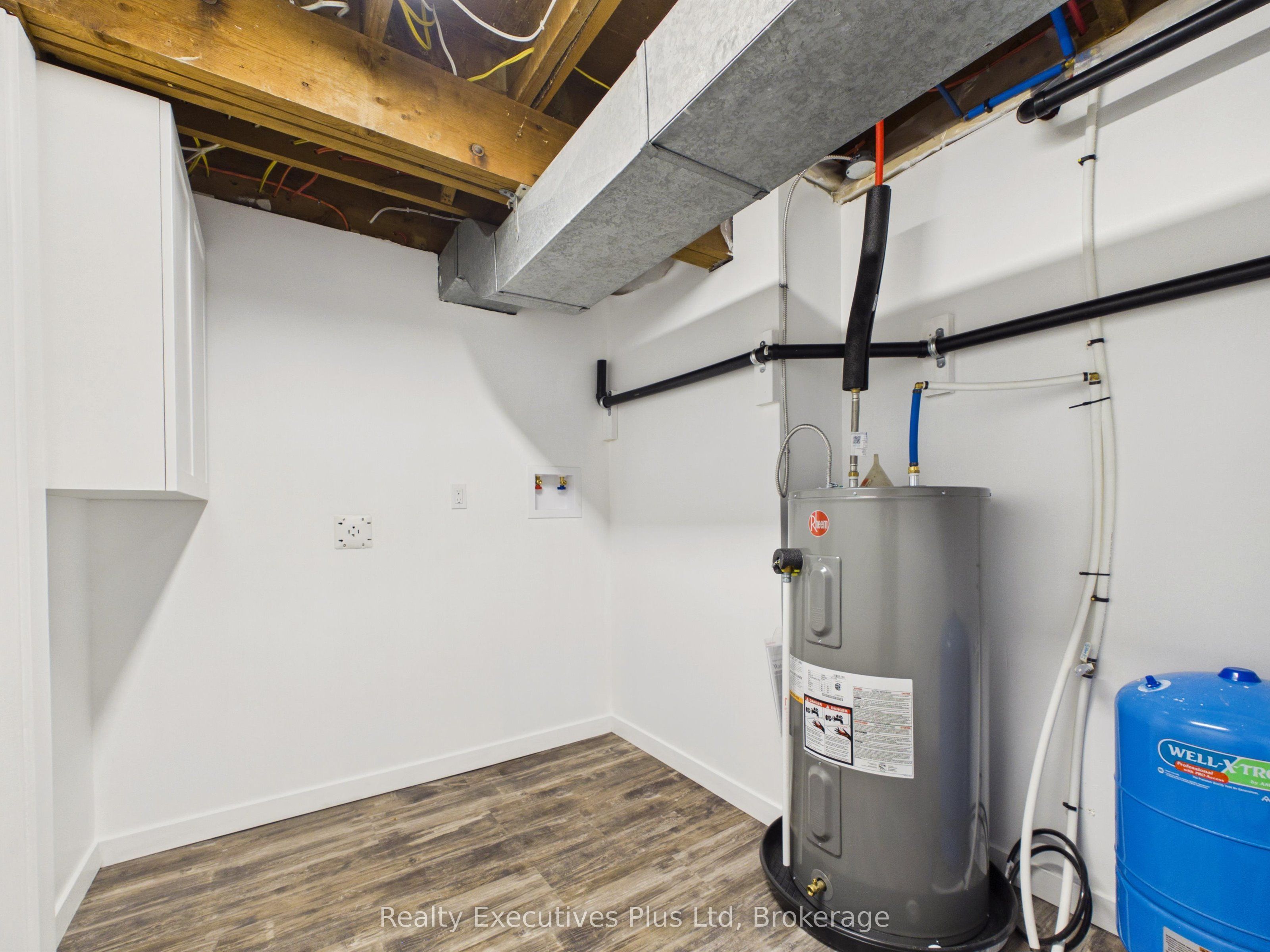 29 Queen Street Property Photo 42