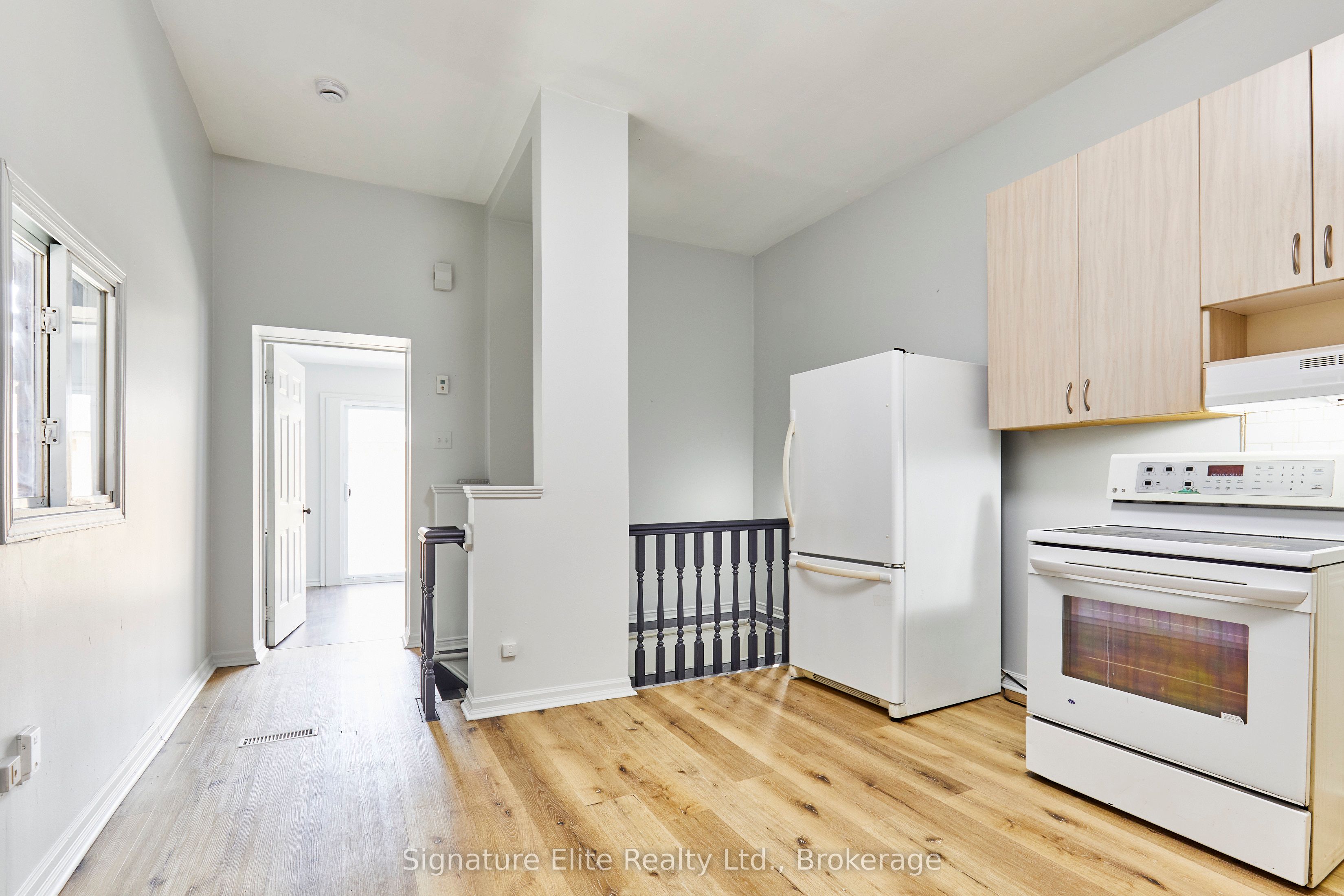363 Barton Street E 3 Property Photo 1