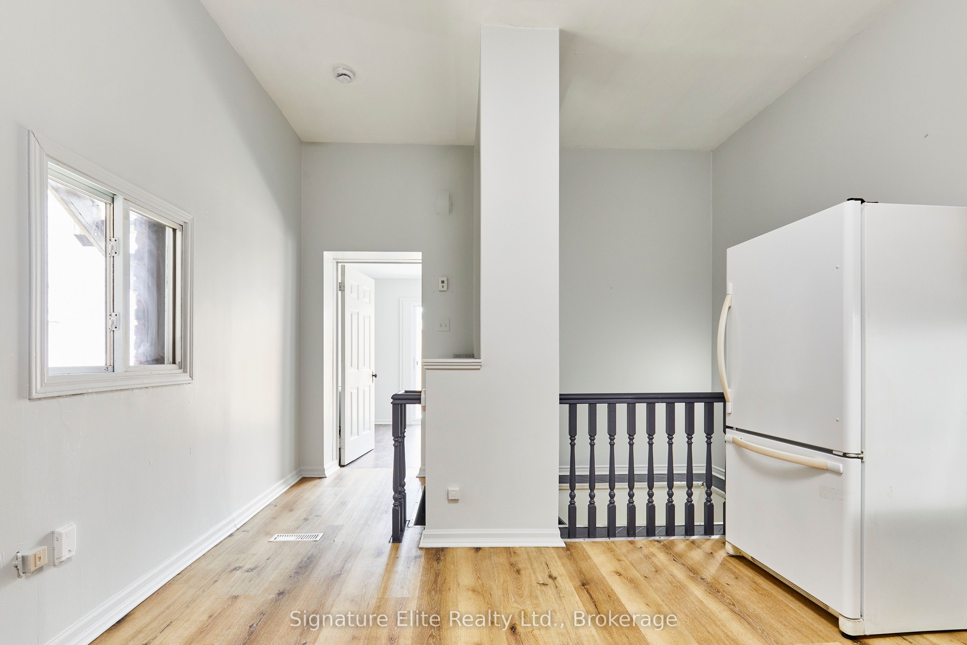 363 Barton Street E 3 Property Photo 5