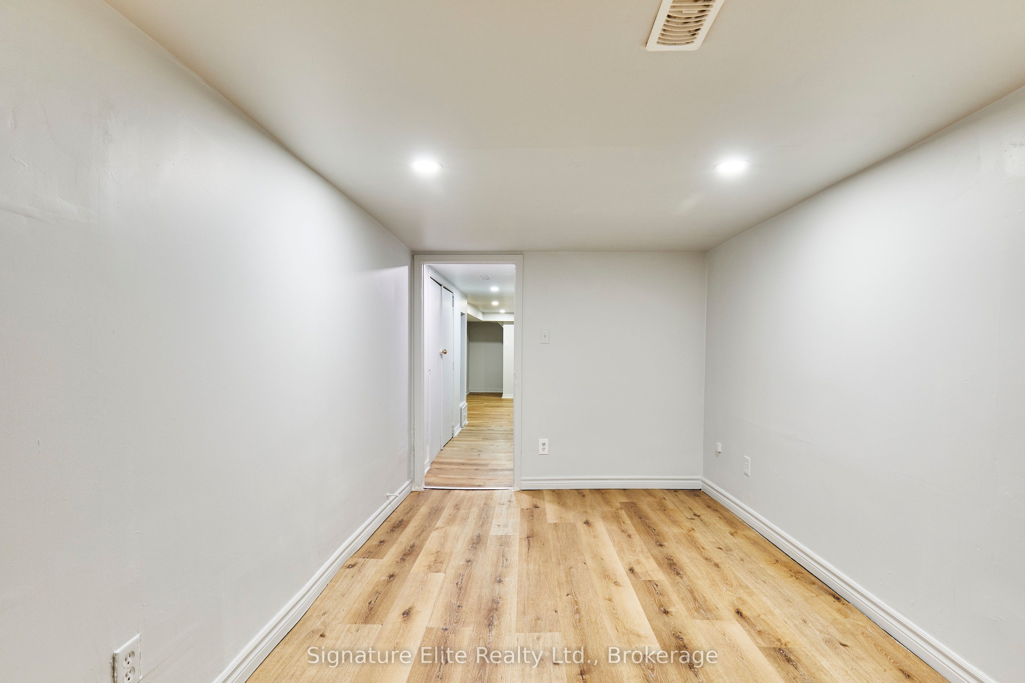363 Barton Street E 3 Property Photo 16
