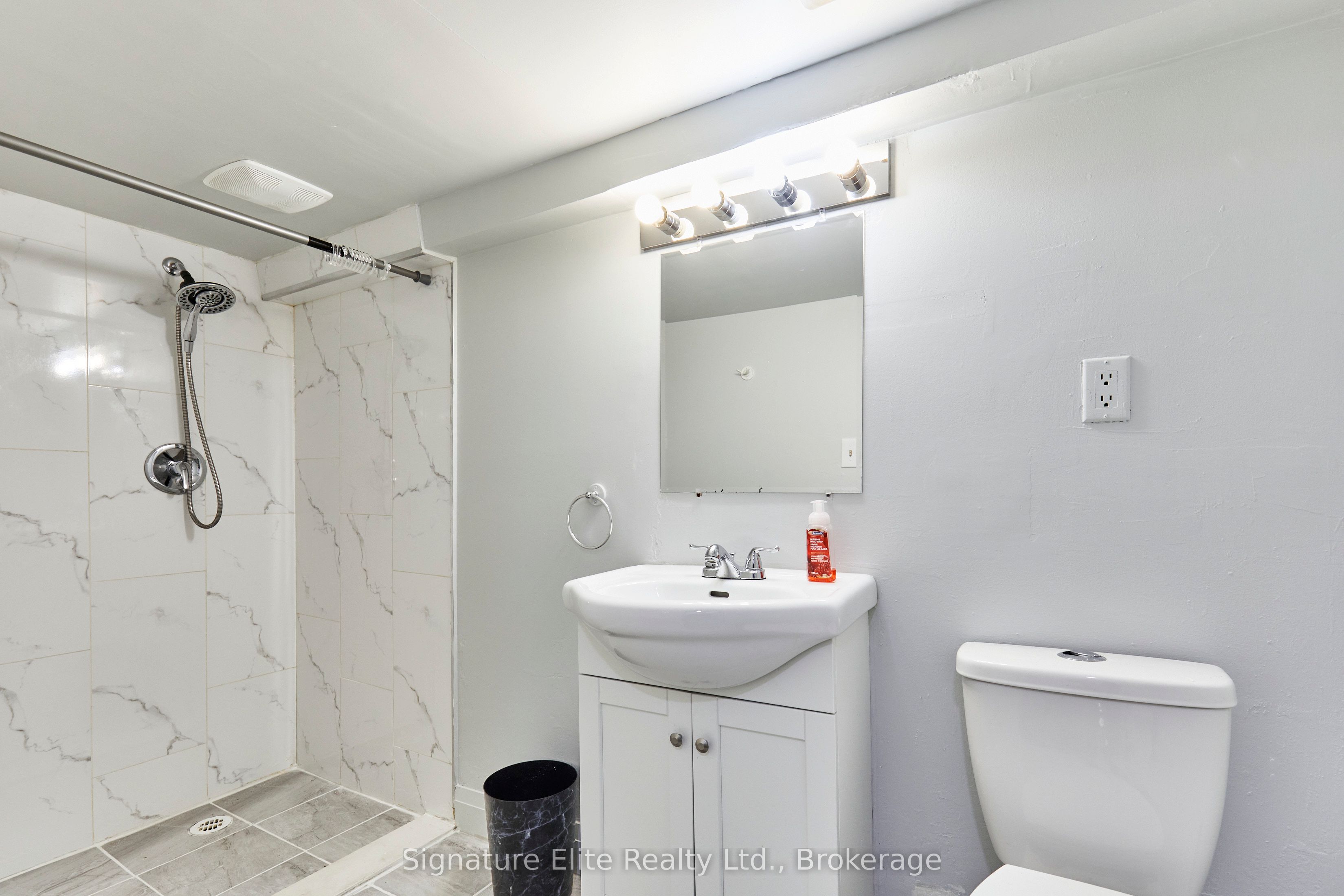 363 Barton Street E 3 Property Photo 17
