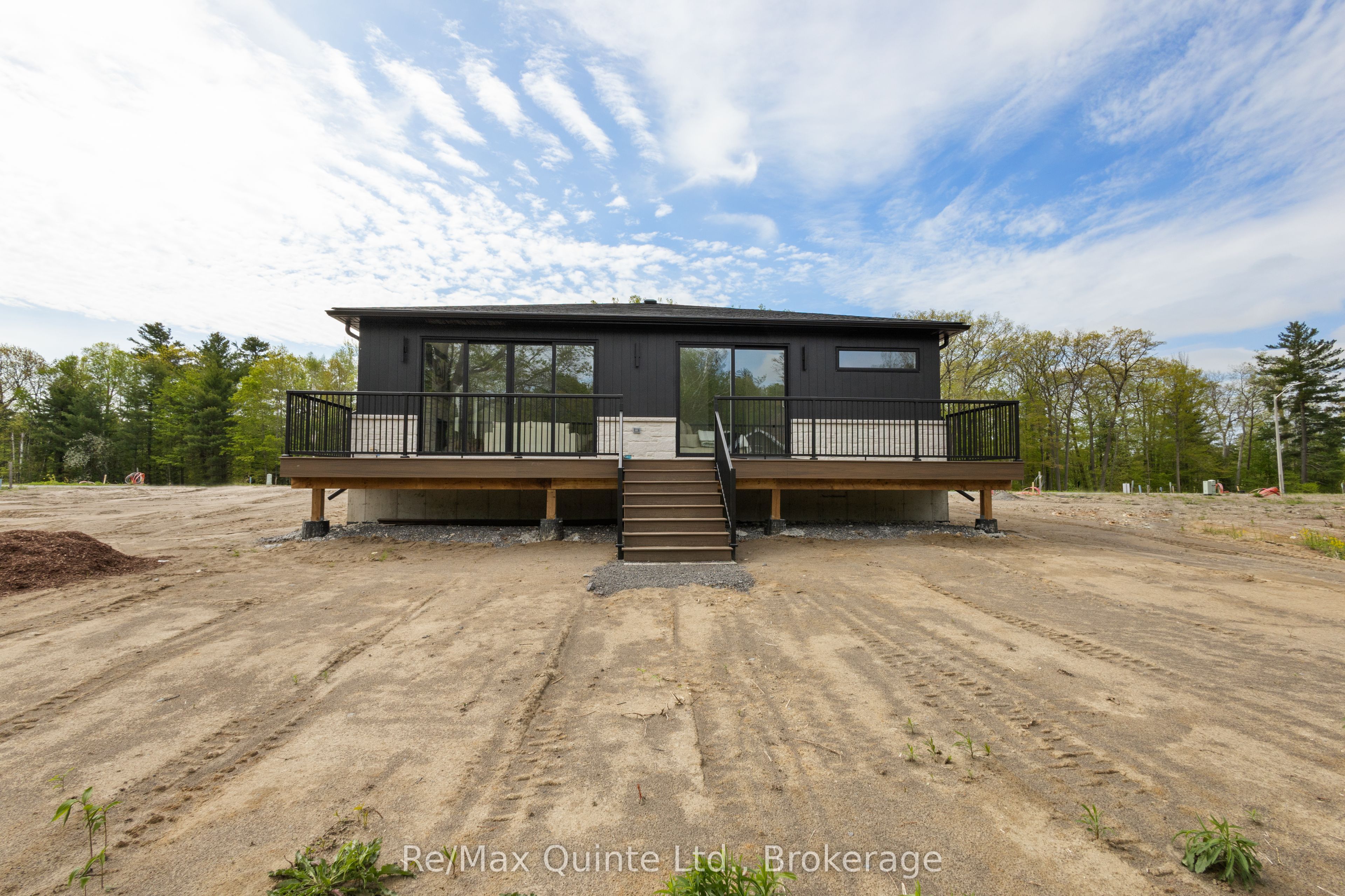 27 Exeter Court Property Photo 7