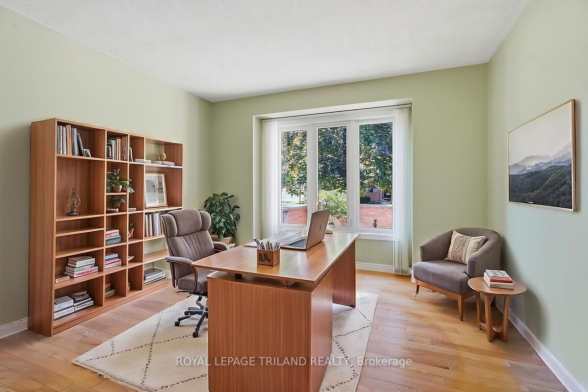5 Cadeau Terrace 25 Property Photo 33