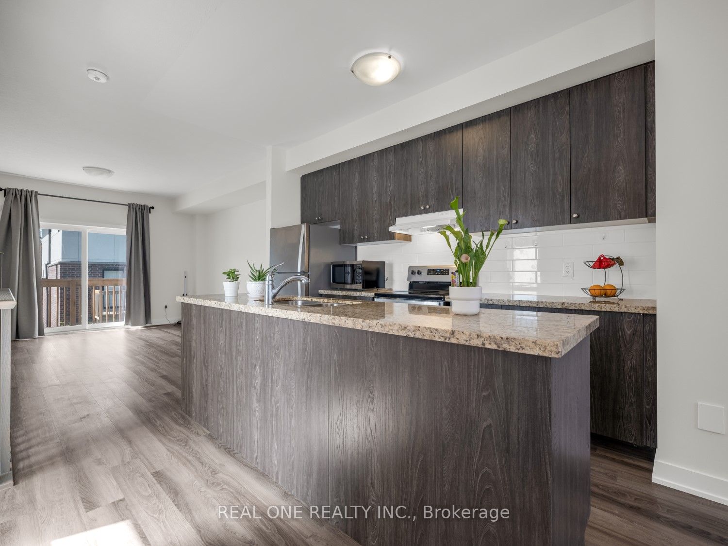 1 Markle Crescent Property Photo 6