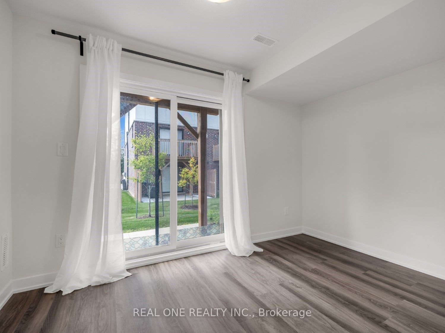 1 Markle Crescent Property Photo 21