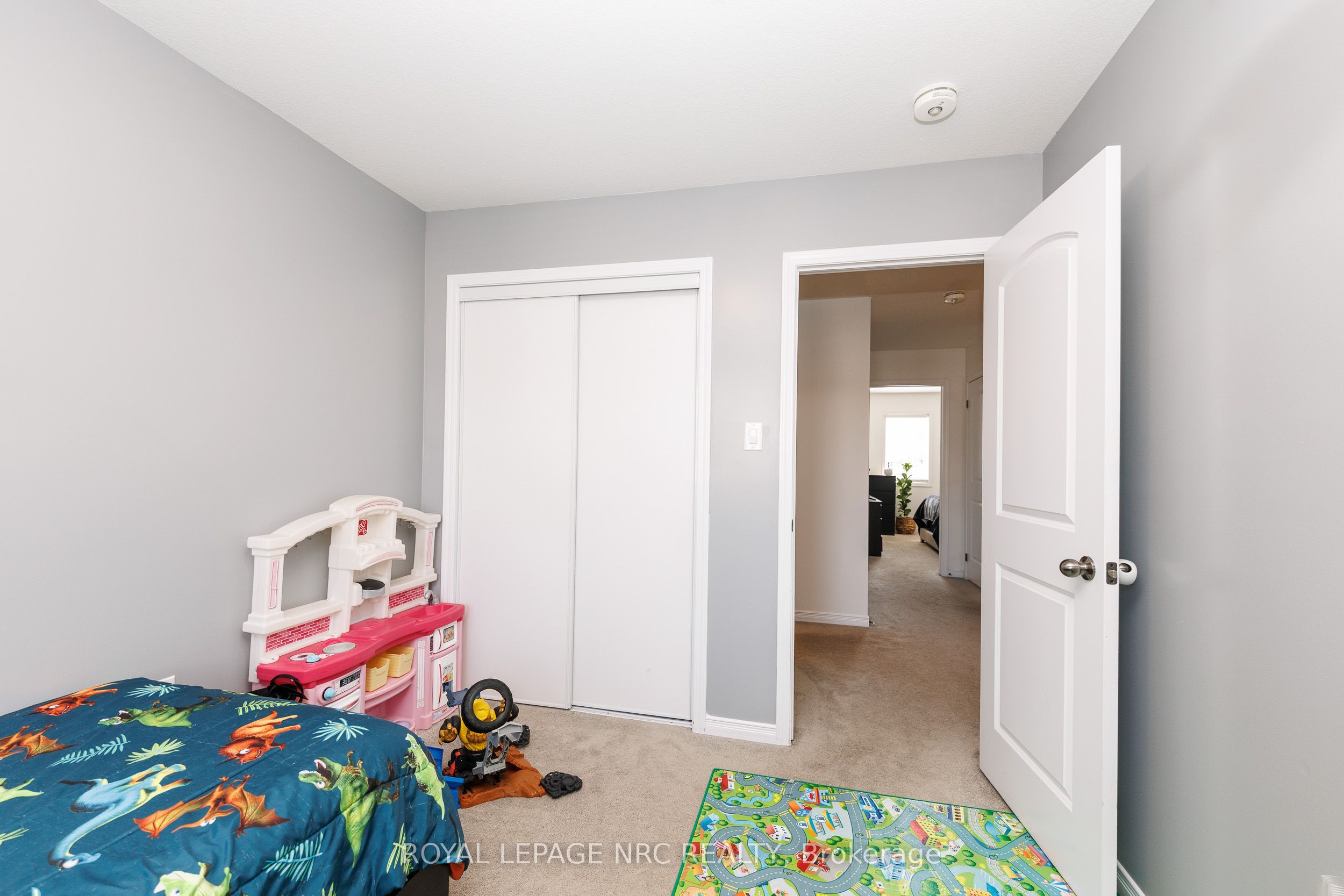 7794 White Pine Crescent Property Photo 23
