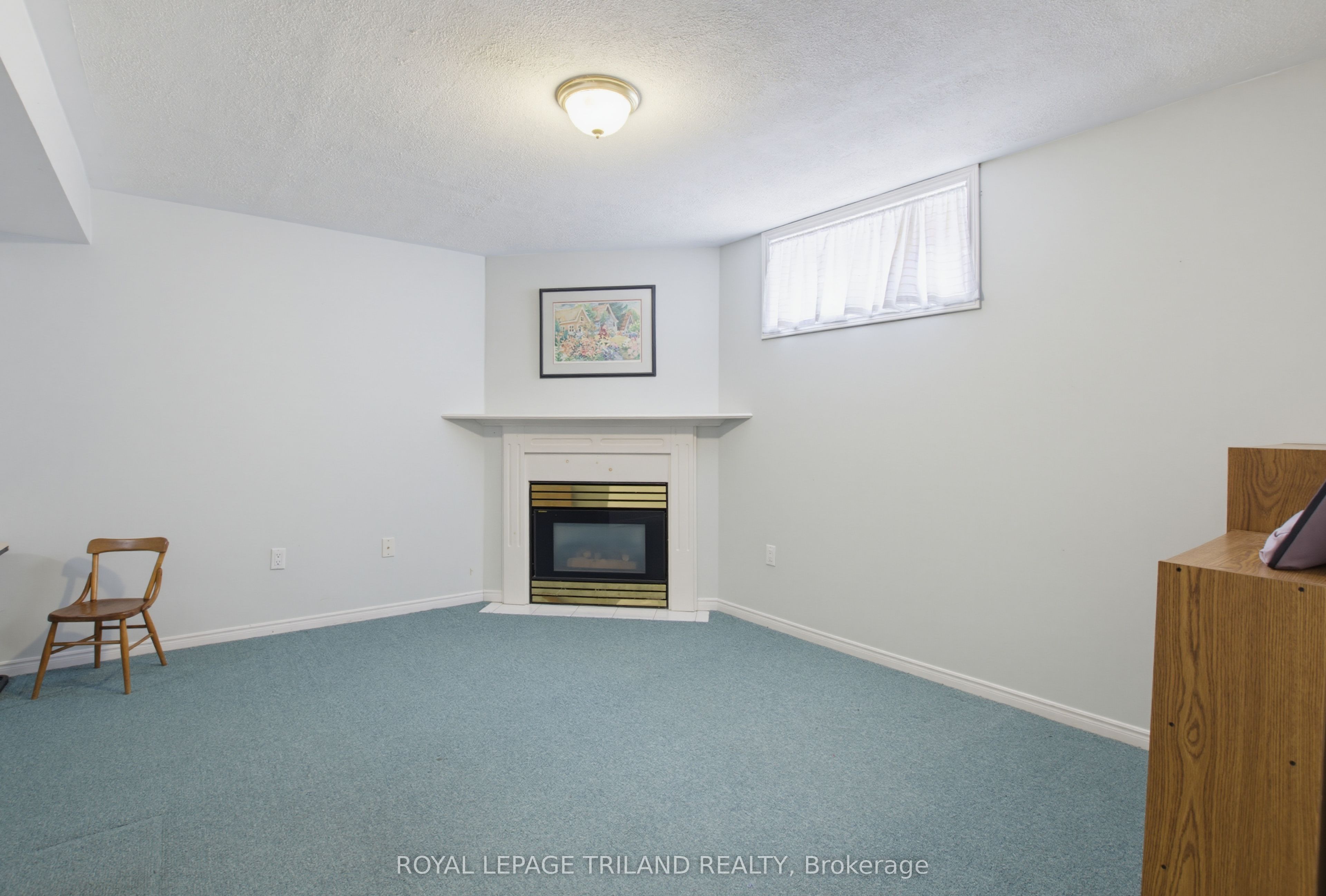 117 Bournemouth Drive Property Photo 6