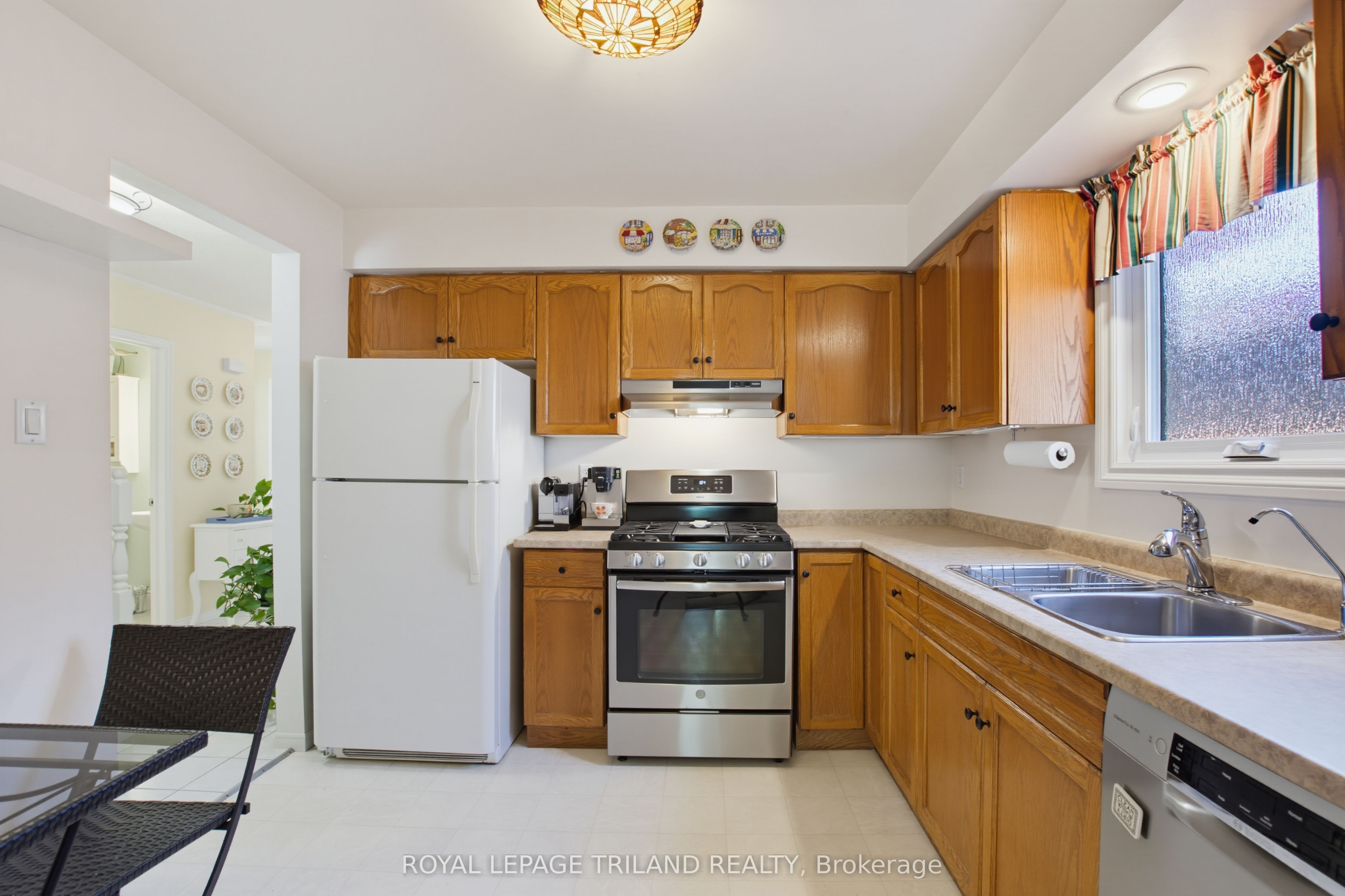 117 Bournemouth Drive Property Photo 14