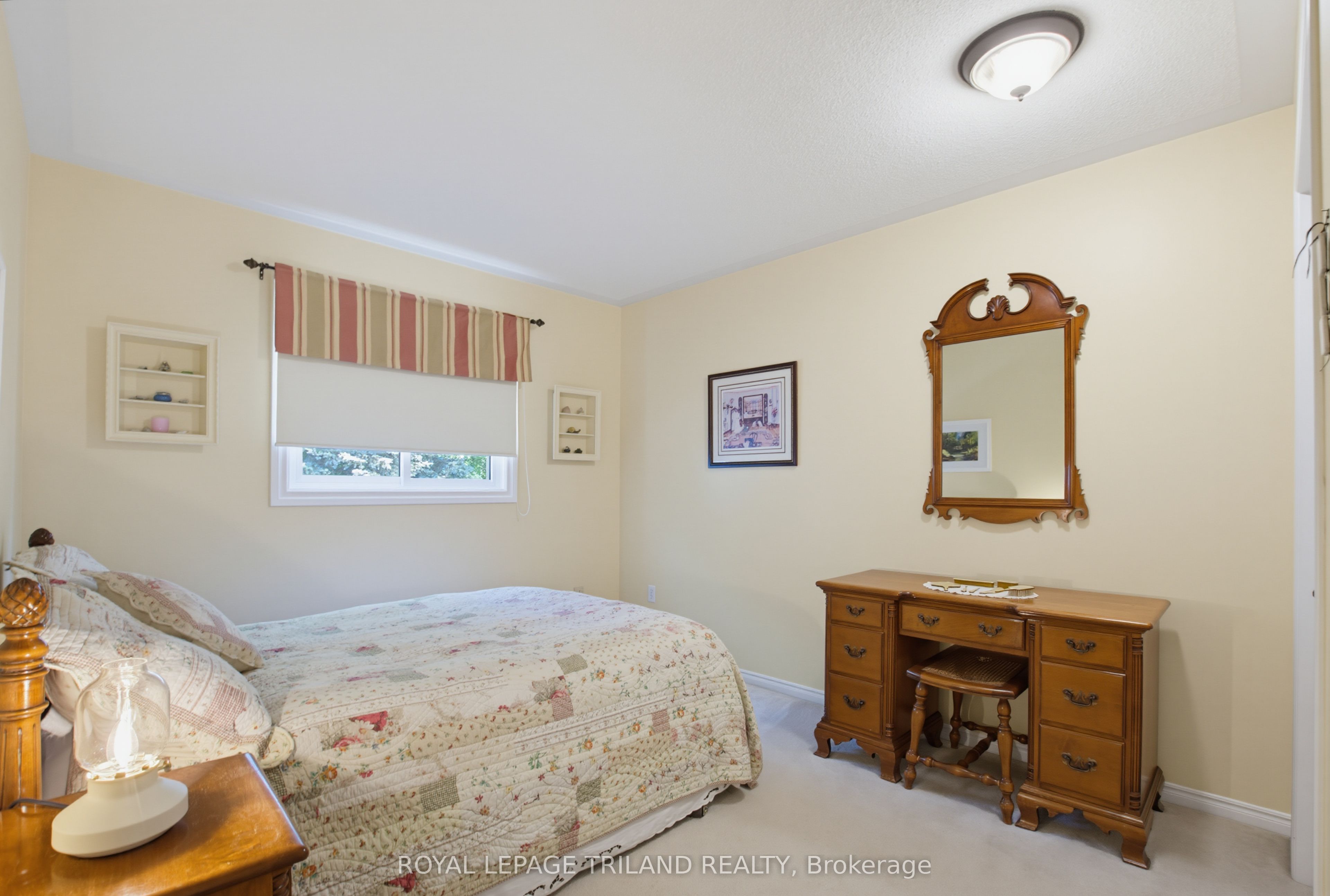 117 Bournemouth Drive Property Photo 25