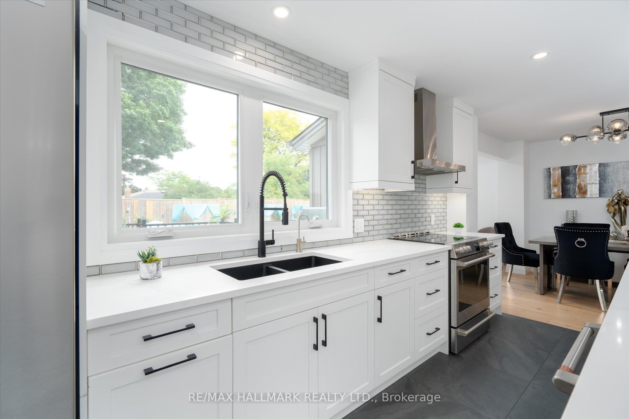 119 Charlotte Place Property Photo 10