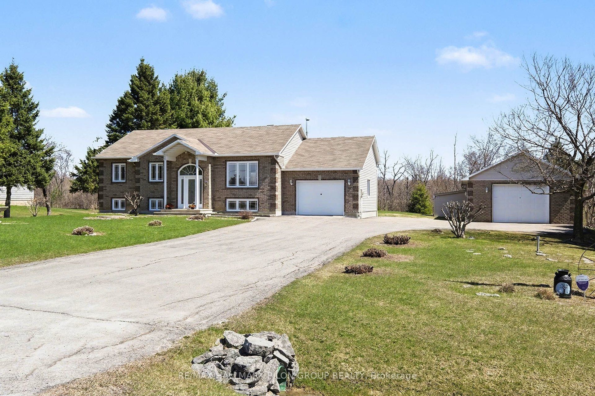 5029 Canaan Road Property Photo 3