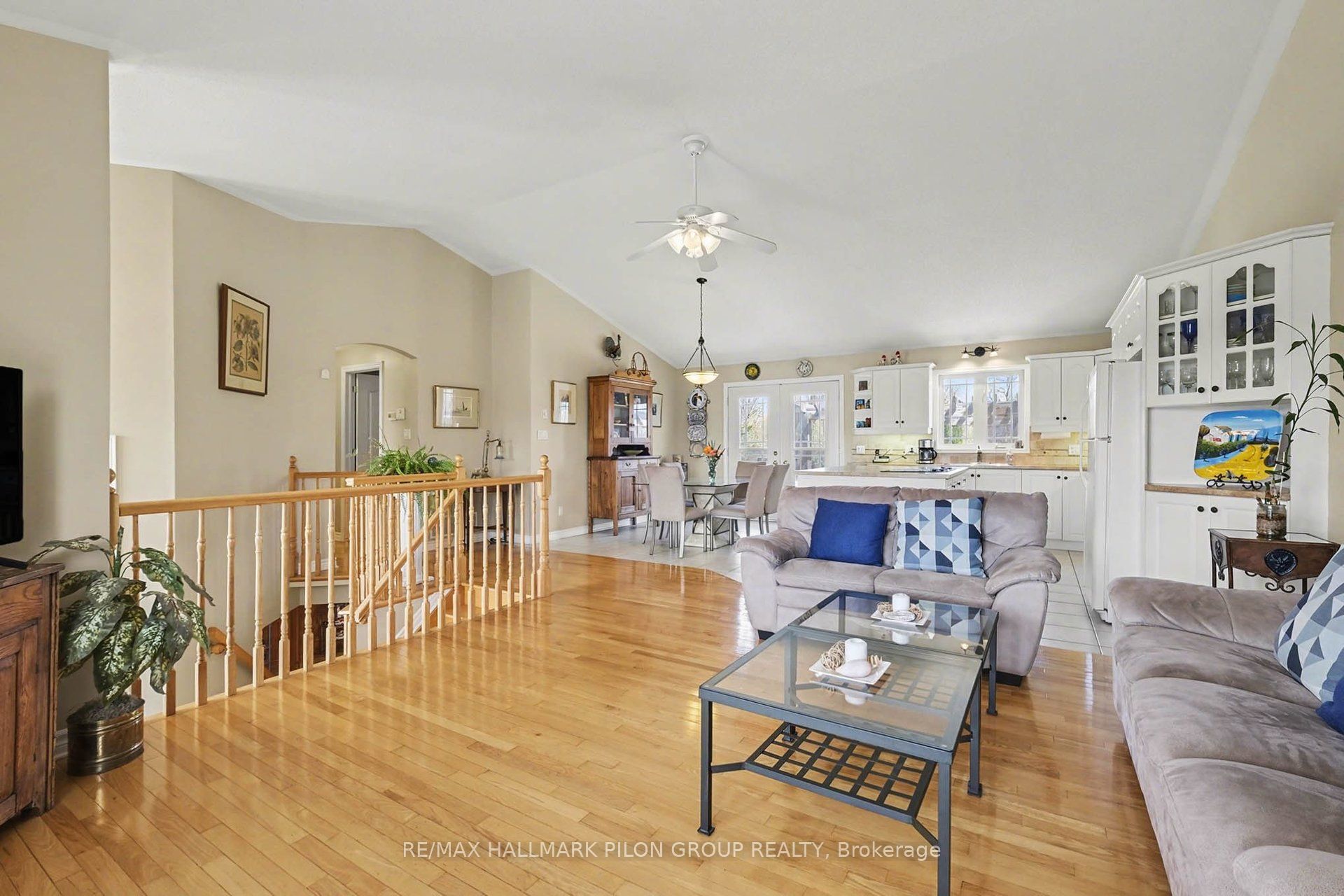 5029 Canaan Road Property Photo 4