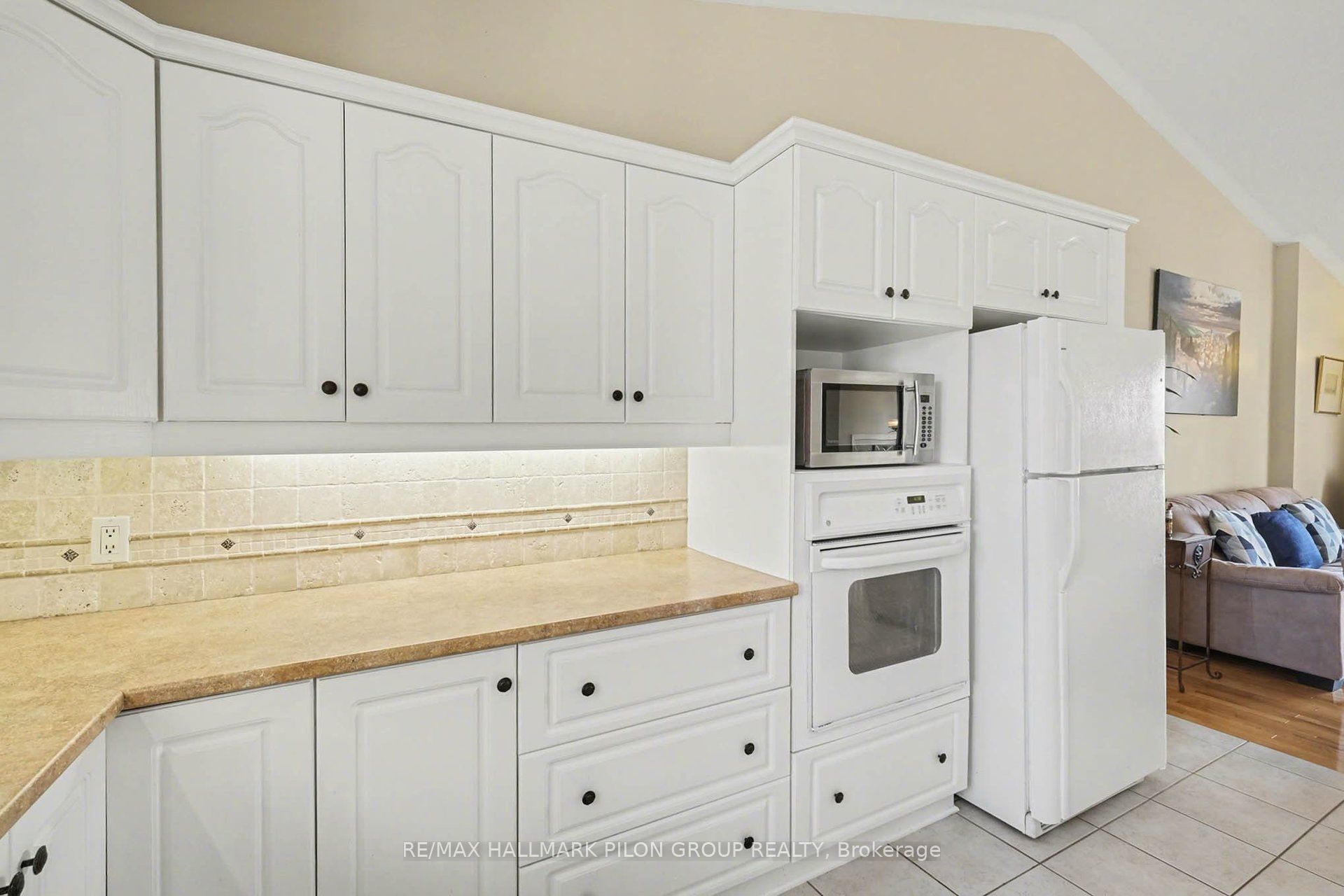 5029 Canaan Road Property Photo 7