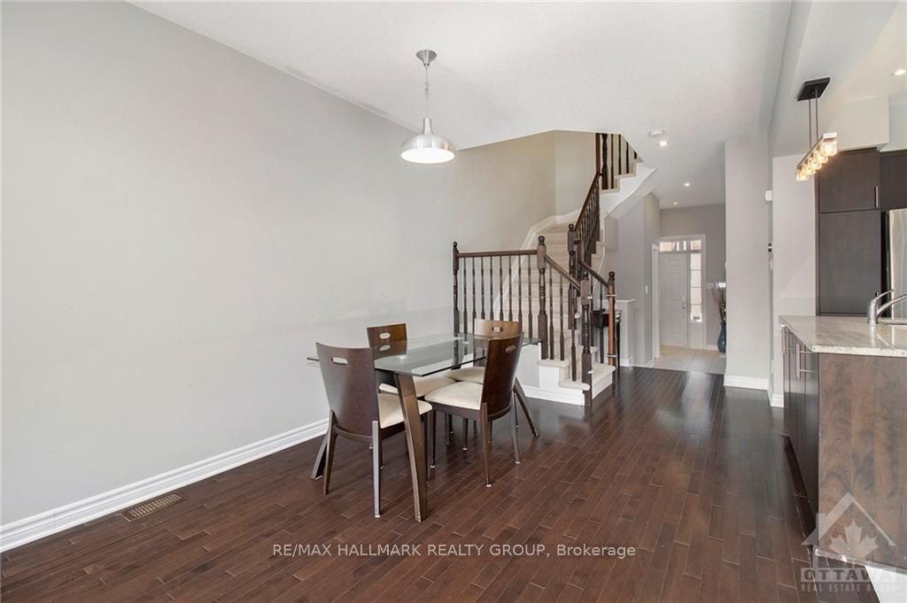 428 Arncliffe Avenue Property Photo 5