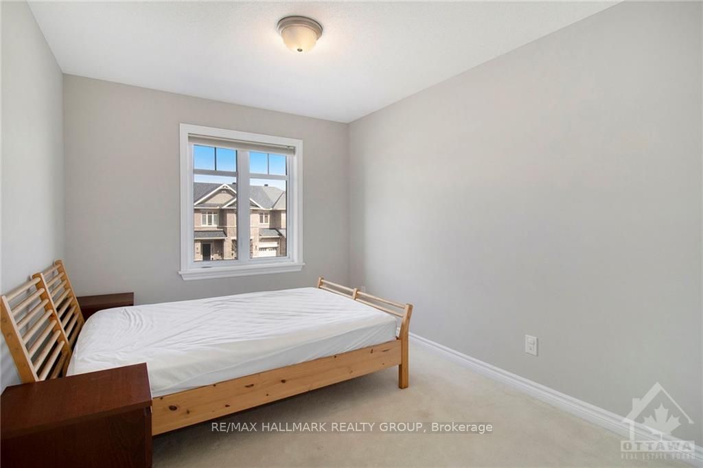 428 Arncliffe Avenue Property Photo 18