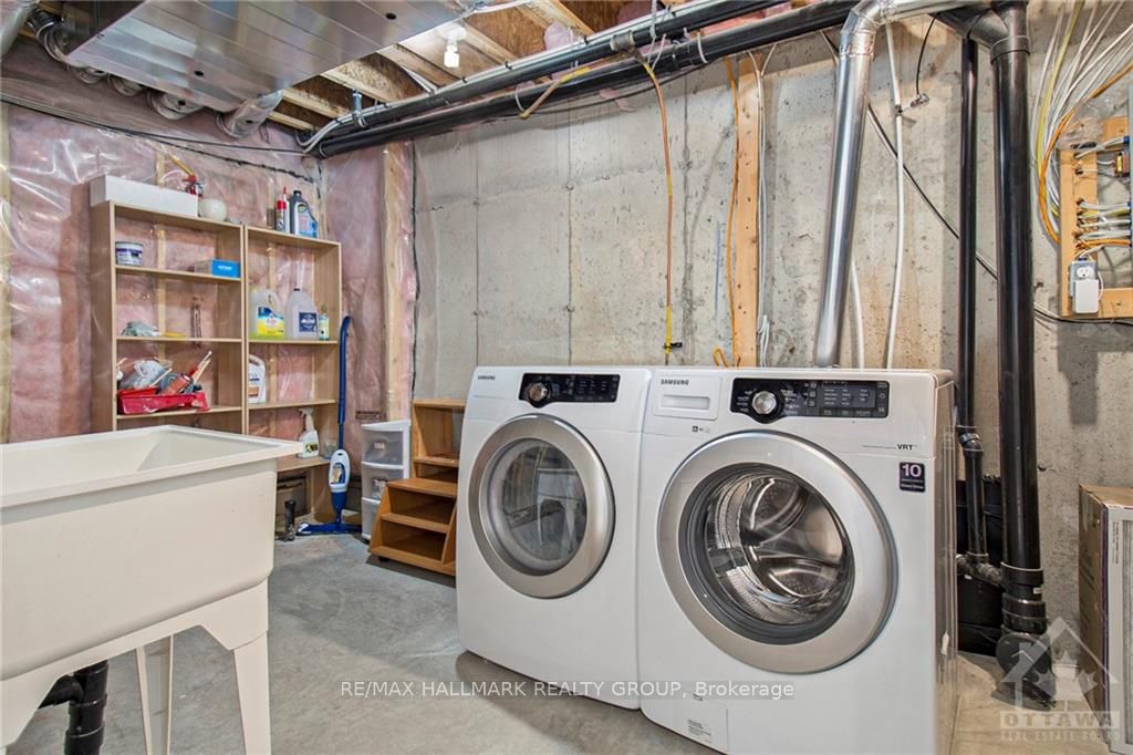 428 Arncliffe Avenue Property Photo 24