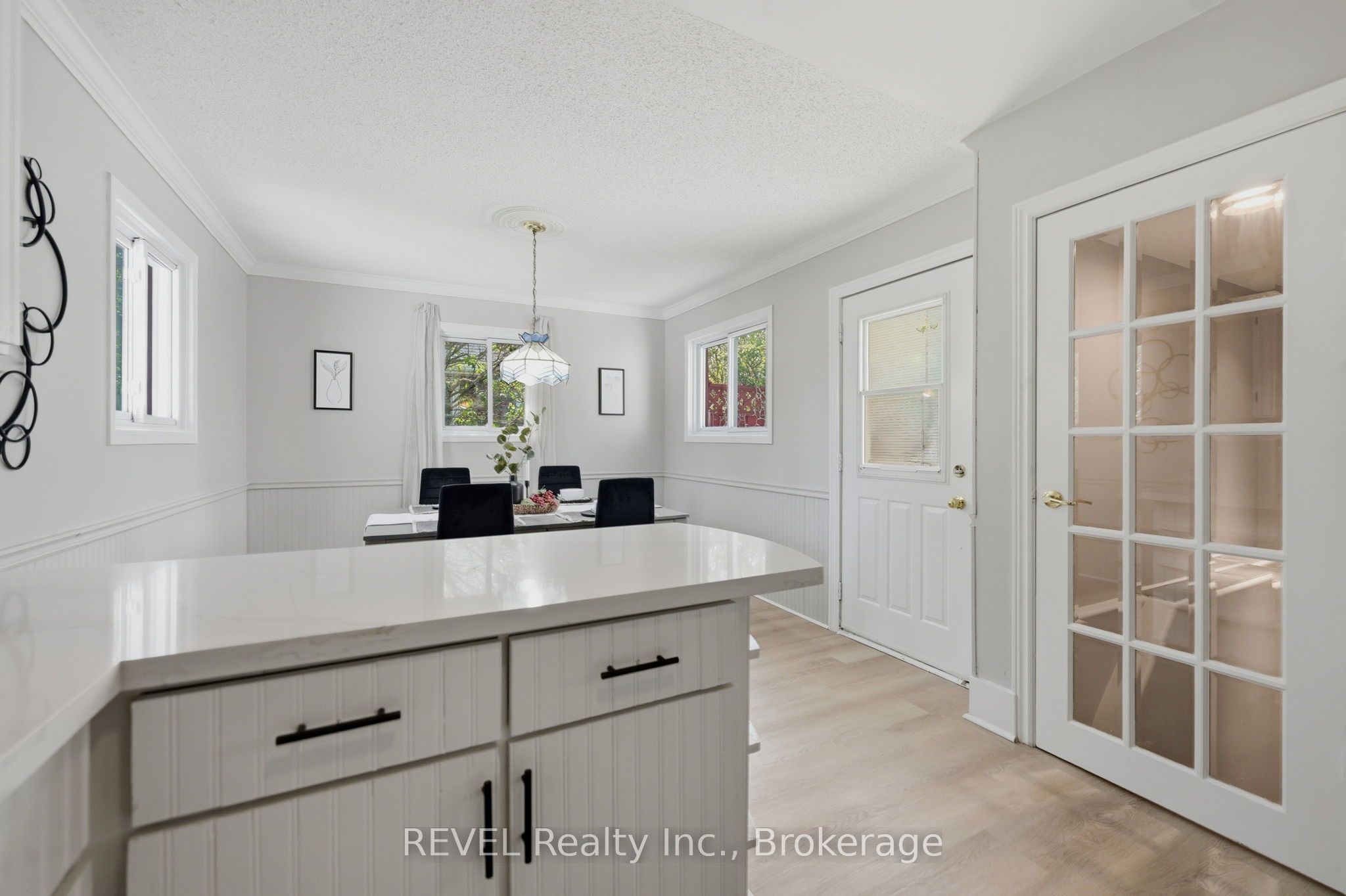 7962 Booth Street Property Photo 10