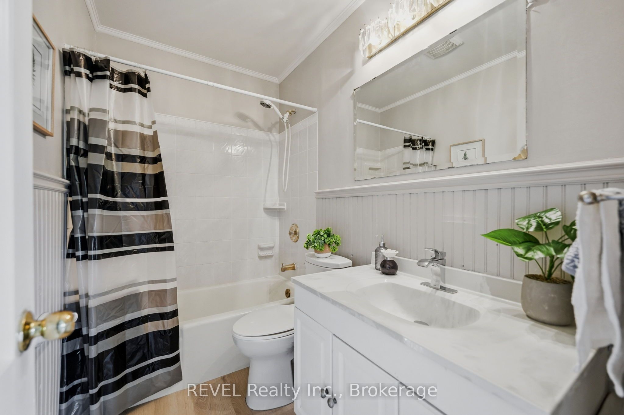 7962 Booth Street Property Photo 13