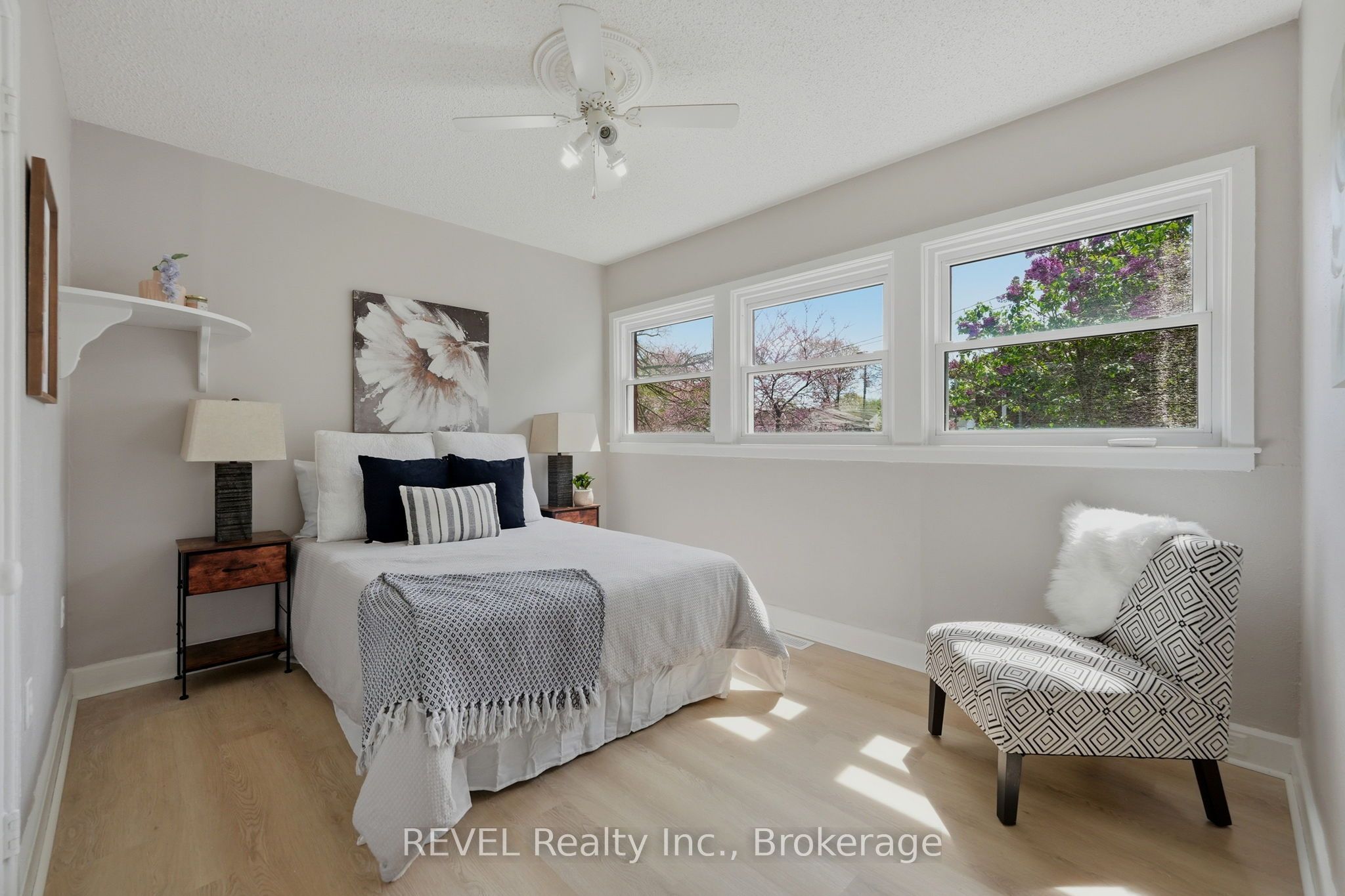 7962 Booth Street Property Photo 14