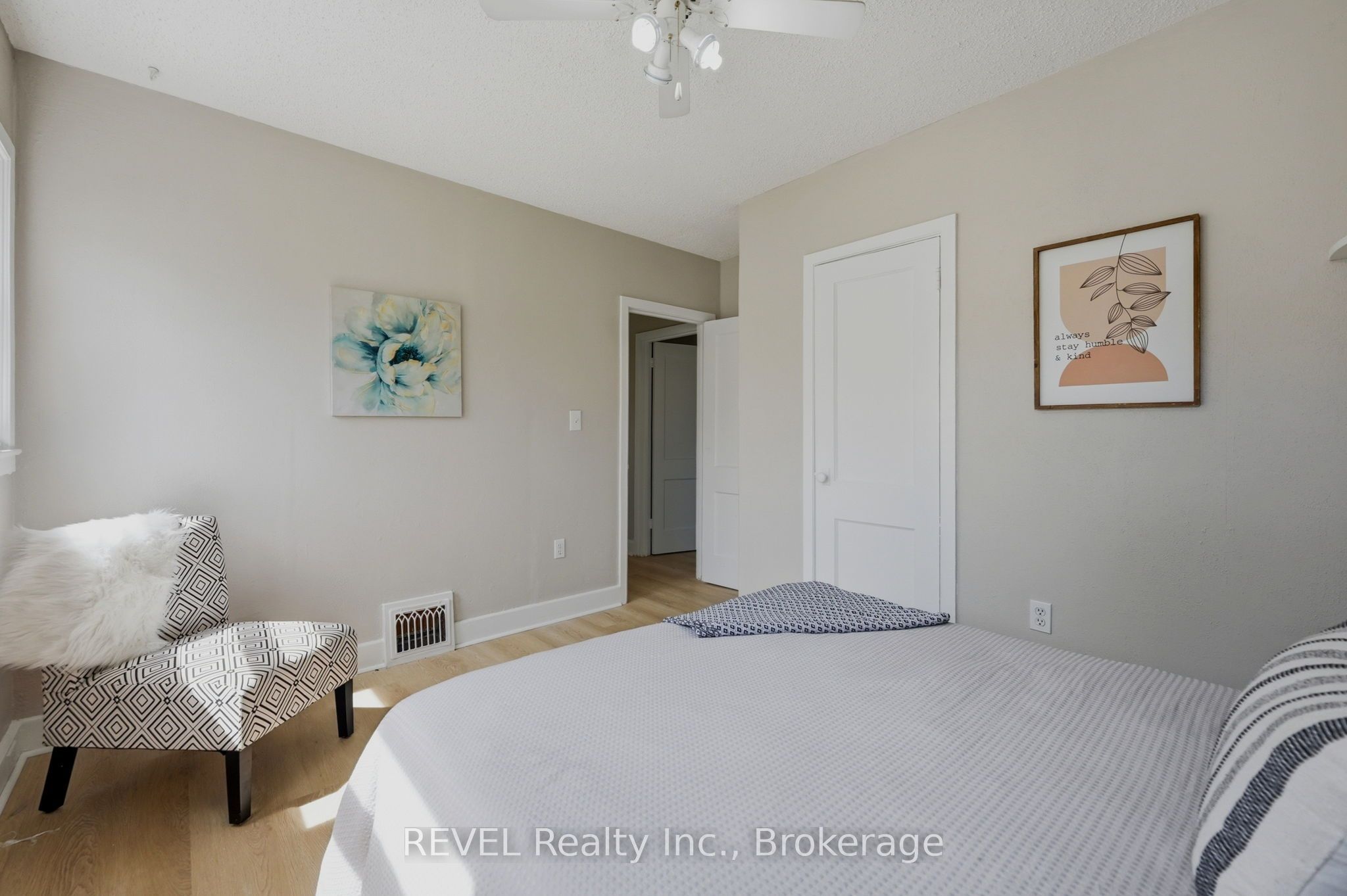 7962 Booth Street Property Photo 15